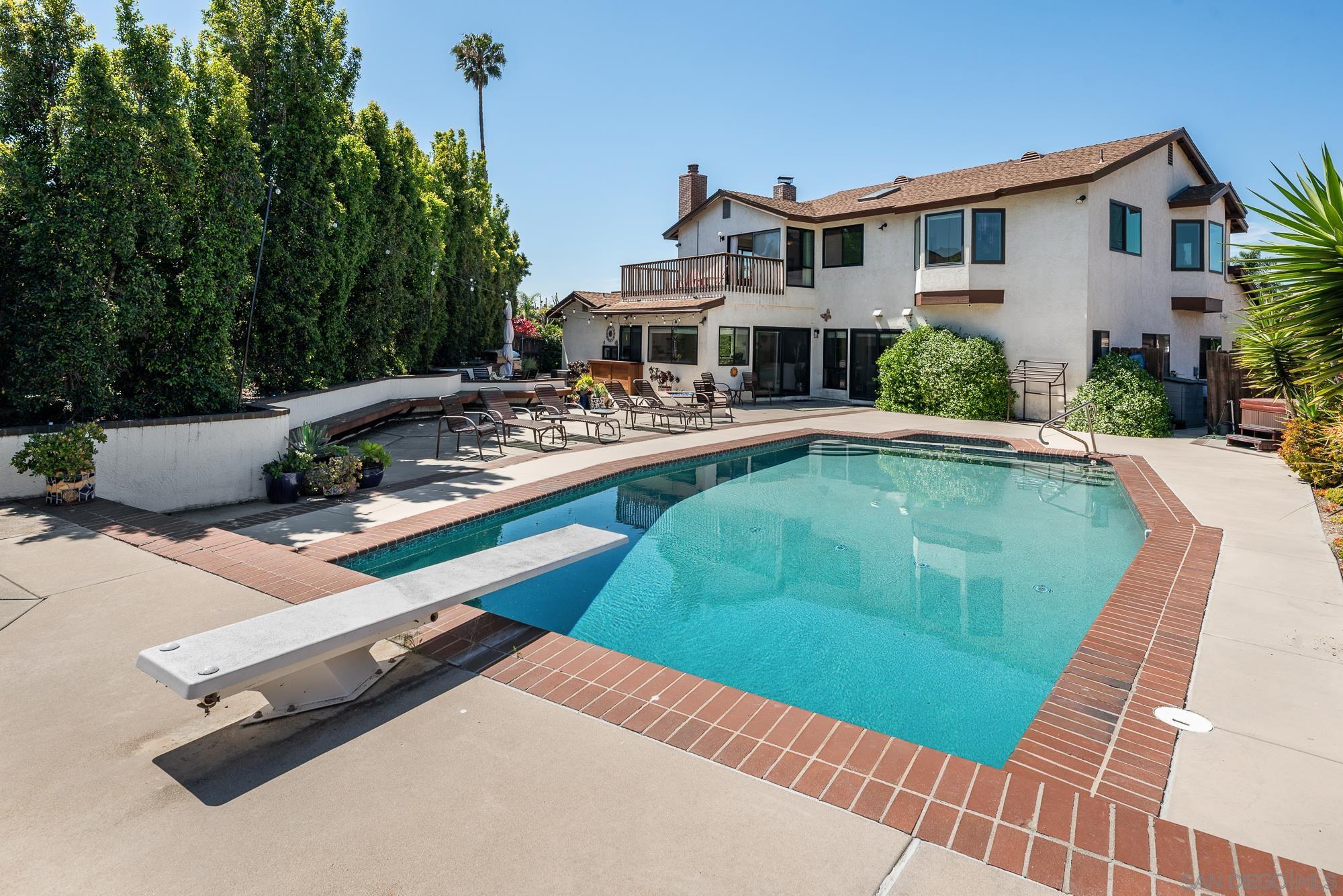 Detail Gallery Image 65 of 75 For 7805  Hemingway Ave, San Diego,  CA 92120 - 7 Beds | 4 Baths