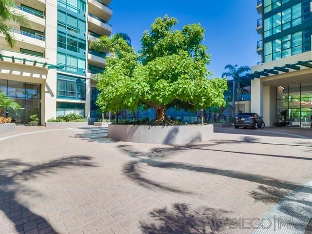 Detail Gallery Image 3 of 62 For 555  Front St  #205,  San Diego,  CA 92101 - 2 Beds | 2 Baths