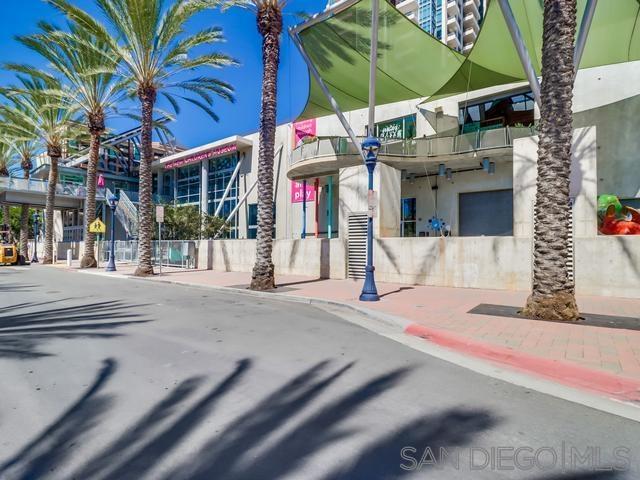 Detail Gallery Image 56 of 62 For 555  Front St  #205,  San Diego,  CA 92101 - 2 Beds | 2 Baths