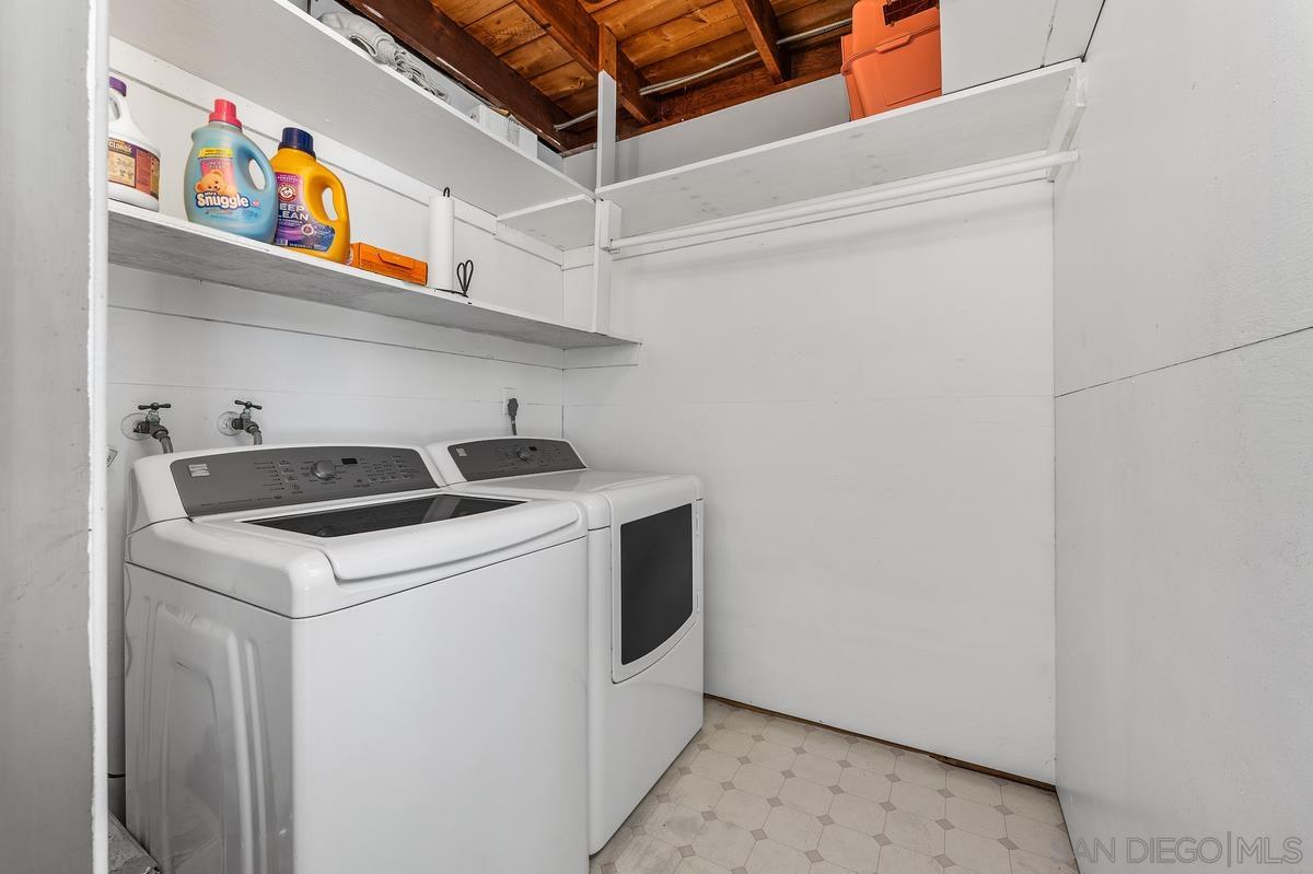 Detail Gallery Image 19 of 26 For 16618  Orilla Dr, San Diego,  CA 92128 - 3 Beds | 2 Baths