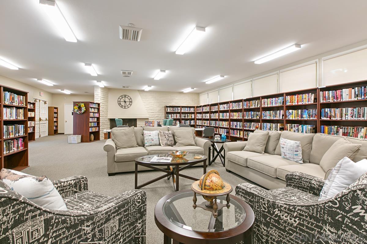 Detail Gallery Image 25 of 26 For 16618  Orilla Dr, San Diego,  CA 92128 - 3 Beds | 2 Baths