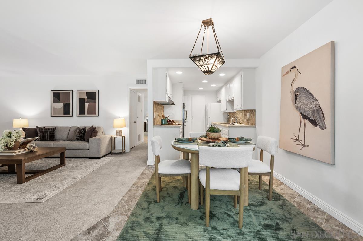 Detail Gallery Image 8 of 26 For 16618  Orilla Dr, San Diego,  CA 92128 - 3 Beds | 2 Baths