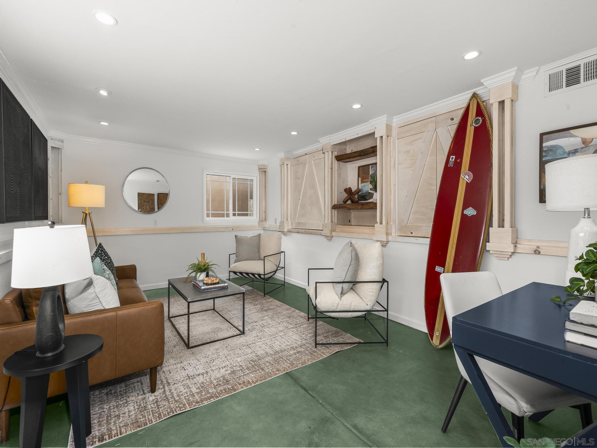 Detail Gallery Image 14 of 19 For 4125  Tennyson, San Diego,  CA 92107 - 3 Beds | 3 Baths