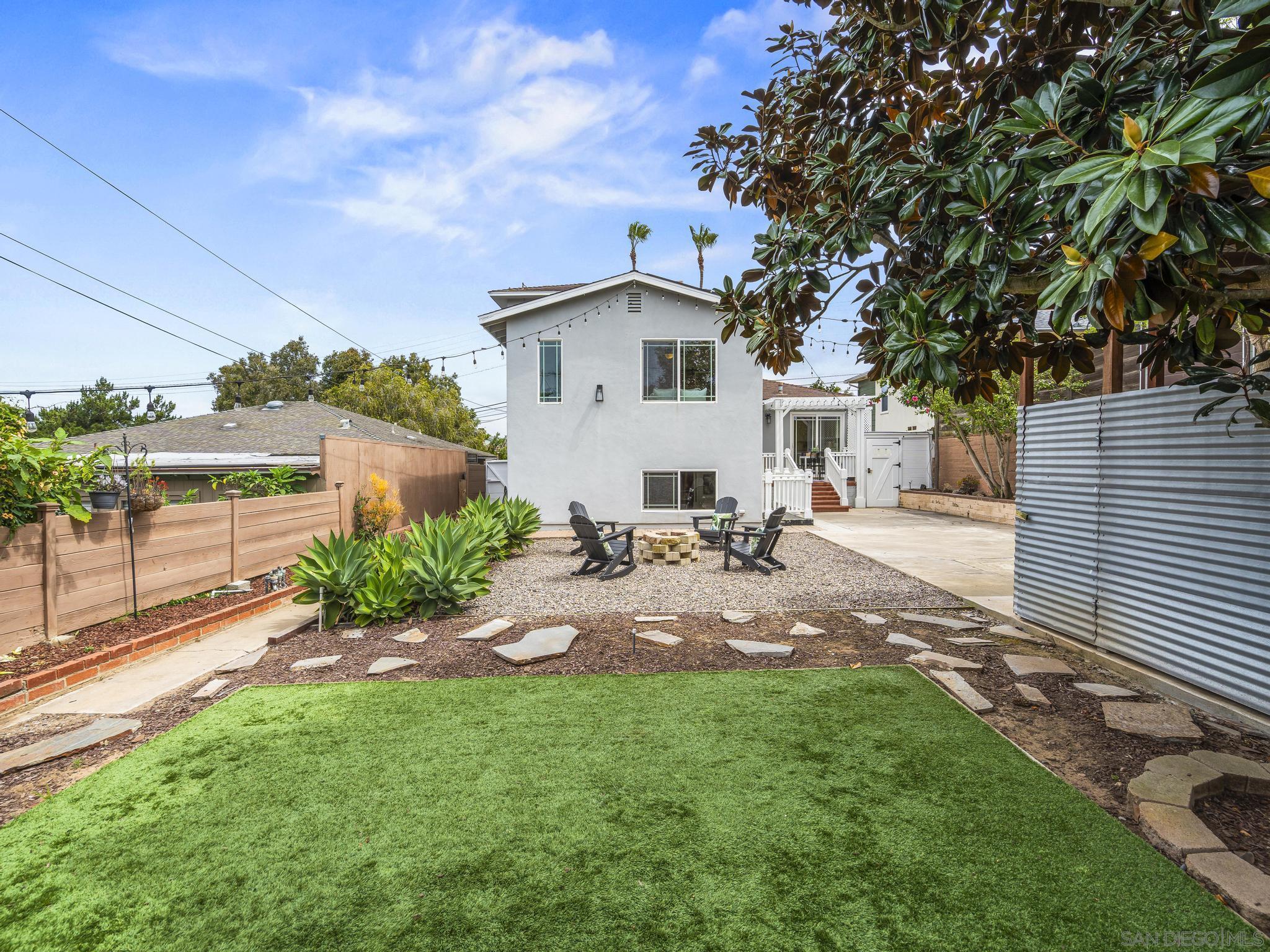 Detail Gallery Image 16 of 19 For 4125  Tennyson, San Diego,  CA 92107 - 3 Beds | 3 Baths