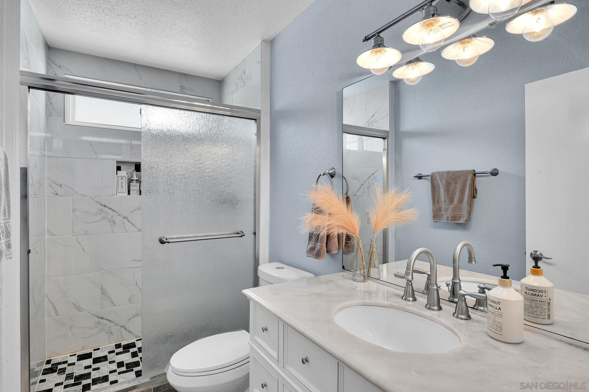 Detail Gallery Image 18 of 32 For 6840  Caminito Del Greco, San Diego,  CA 92120 - 2 Beds | 2/1 Baths