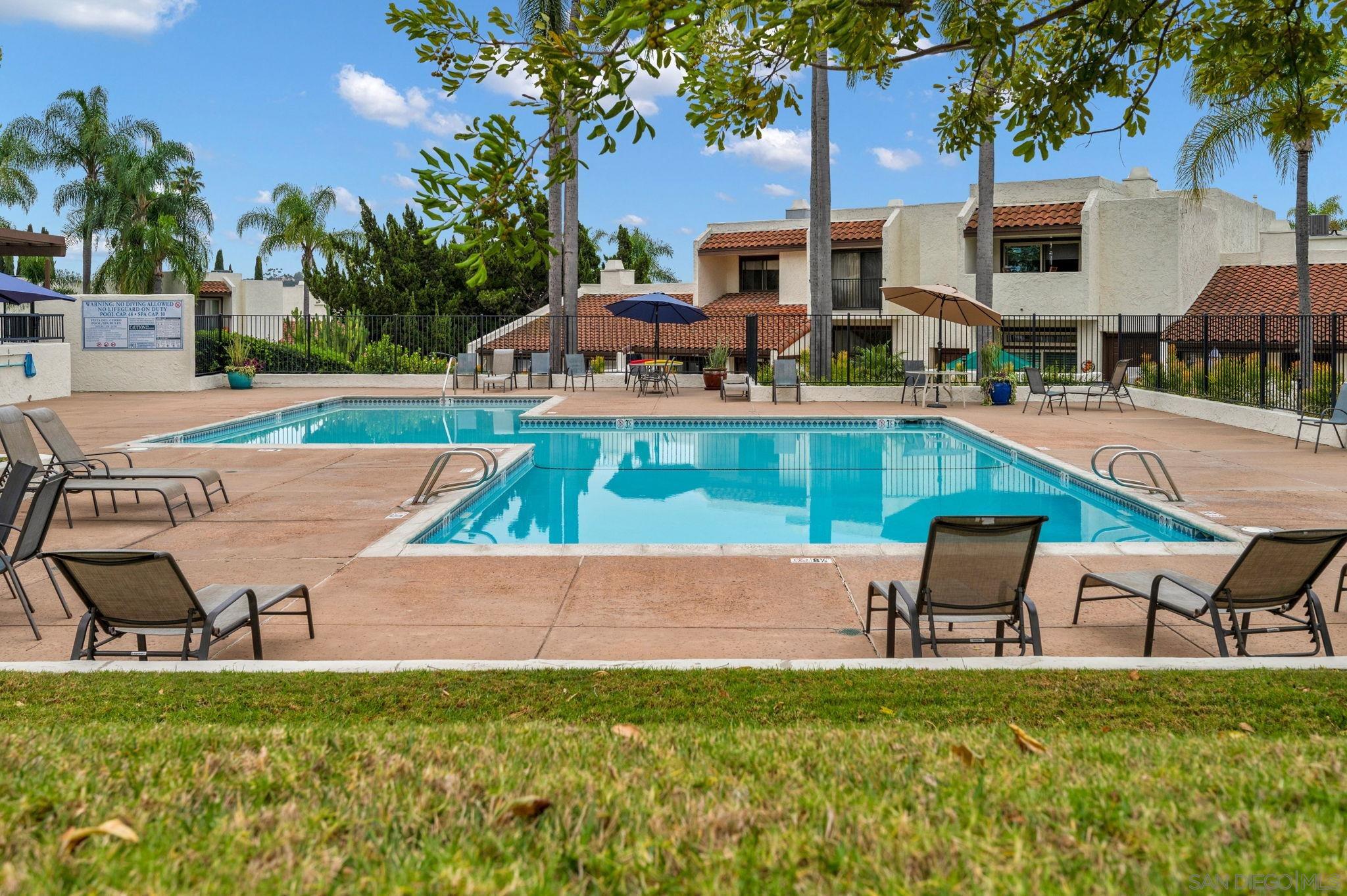 Detail Gallery Image 29 of 32 For 6840  Caminito Del Greco, San Diego,  CA 92120 - 2 Beds | 2/1 Baths