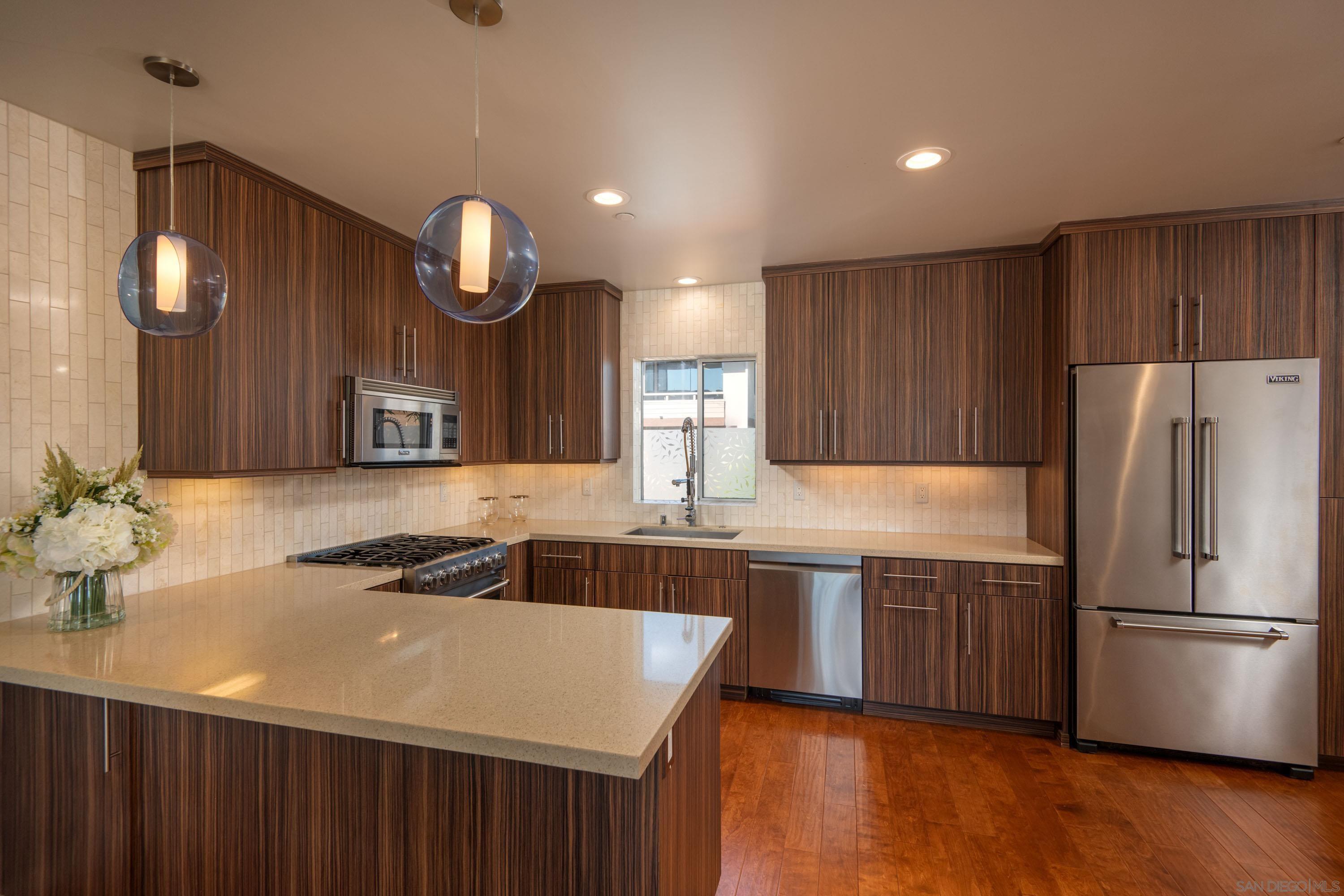 Detail Gallery Image 25 of 40 For 1122  Locust St, San Diego,  CA 92106 - 3 Beds | 2 Baths