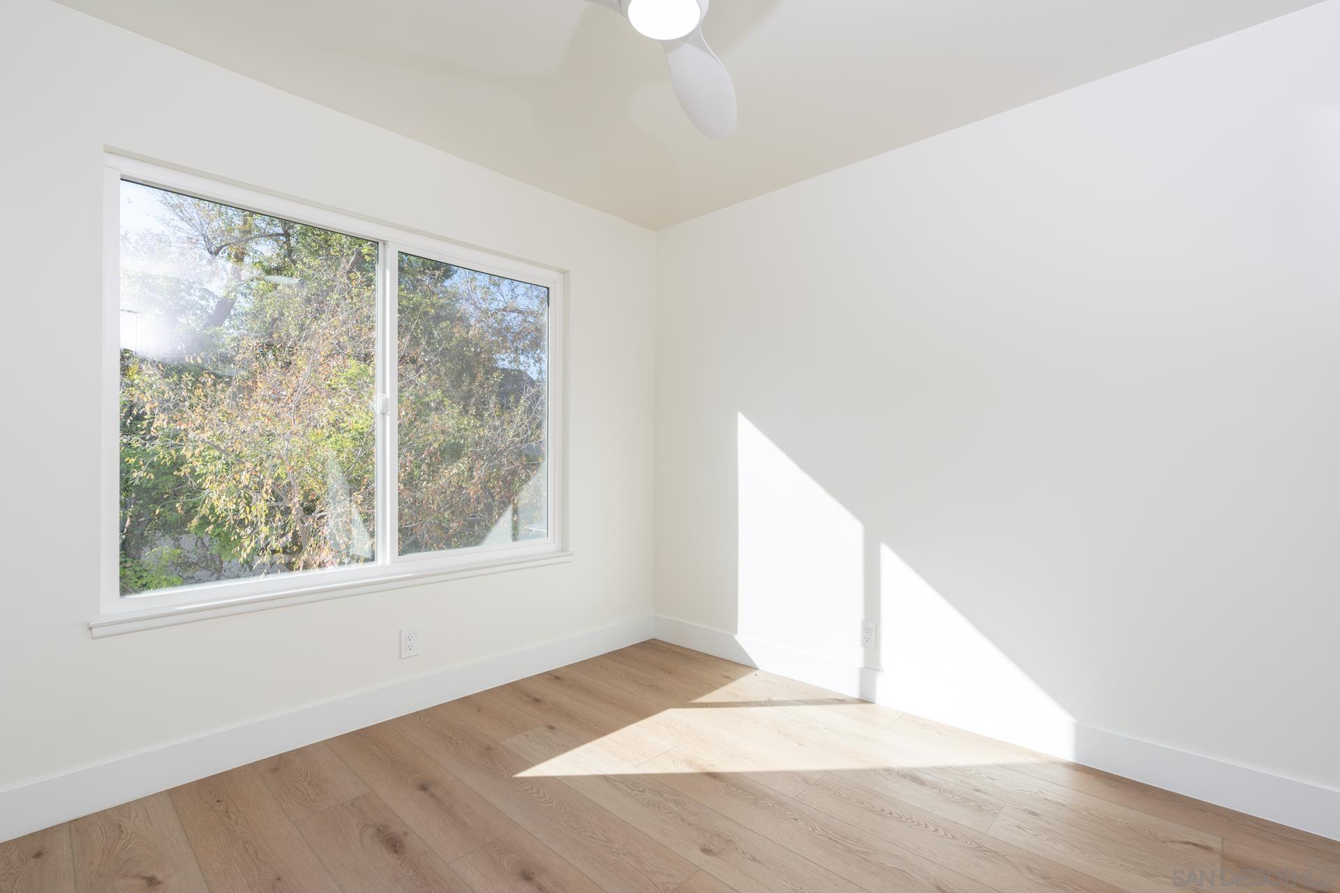 Detail Gallery Image 20 of 42 For 8875  Alphecca Way, San Diego,  CA 92126 - 5 Beds | 2/1 Baths