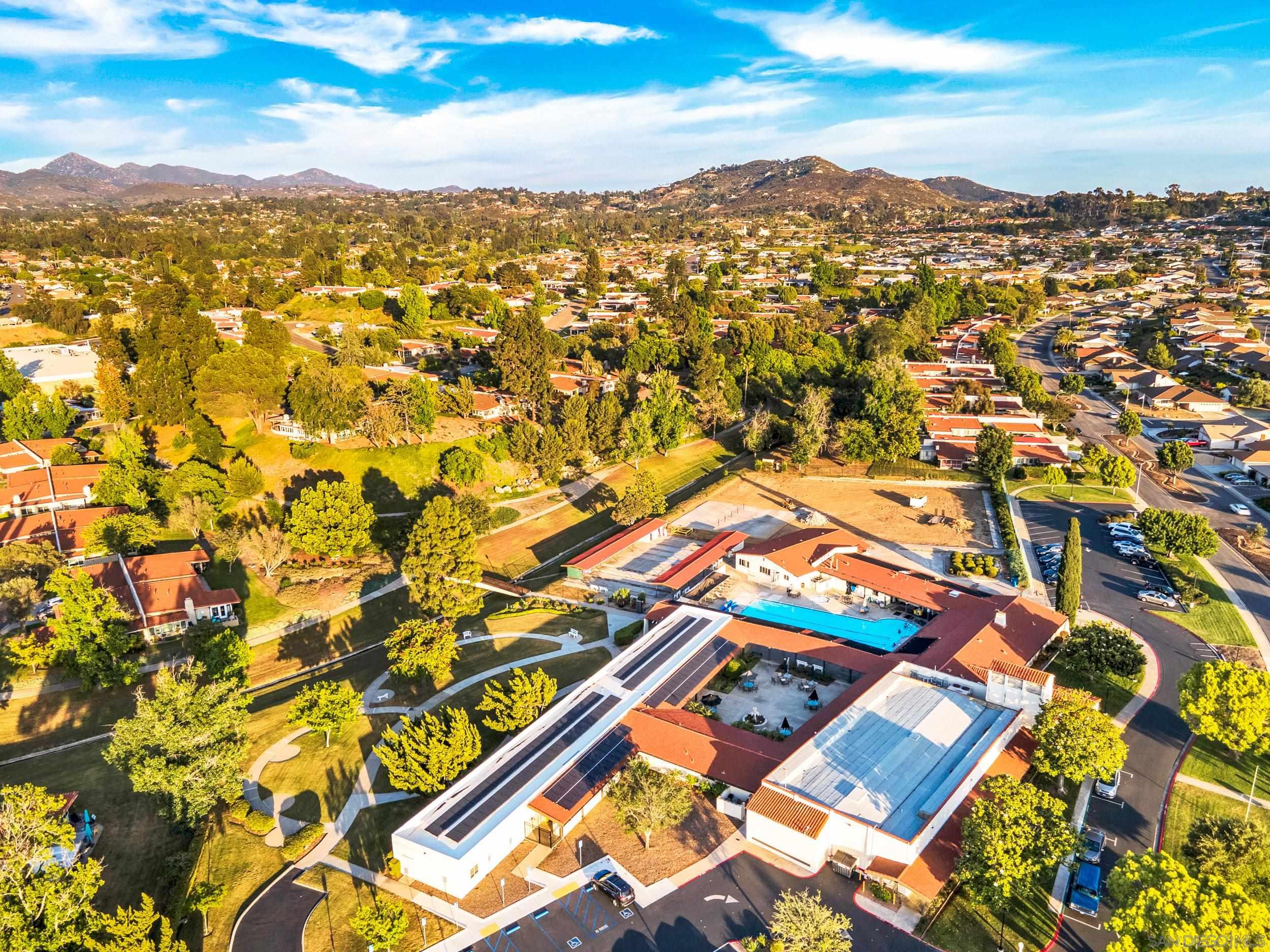 Detail Gallery Image 30 of 35 For 12424  Rios Road, San Diego,  CA 92128 - 2 Beds | 2 Baths