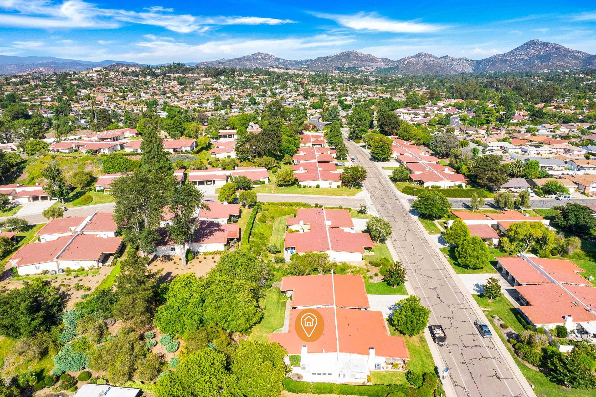 Detail Gallery Image 33 of 35 For 12424  Rios Road, San Diego,  CA 92128 - 2 Beds | 2 Baths