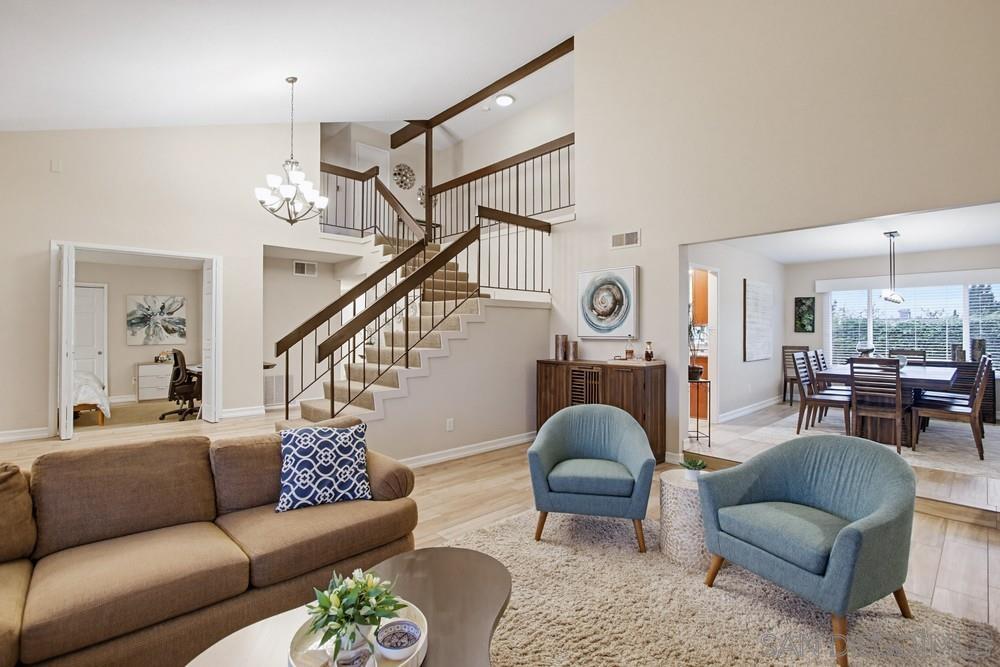 Detail Gallery Image 13 of 37 For 1820  Hacienda Drive, El Cajon,  CA 92020 - 6 Beds | 3 Baths