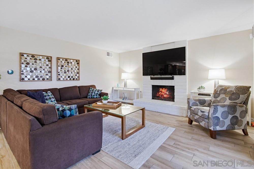 Detail Gallery Image 20 of 37 For 1820  Hacienda Drive, El Cajon,  CA 92020 - 6 Beds | 3 Baths