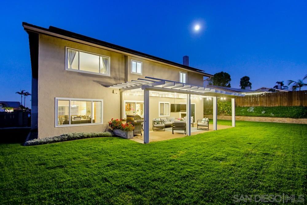 Detail Gallery Image 34 of 37 For 1820  Hacienda Drive, El Cajon,  CA 92020 - 6 Beds | 3 Baths