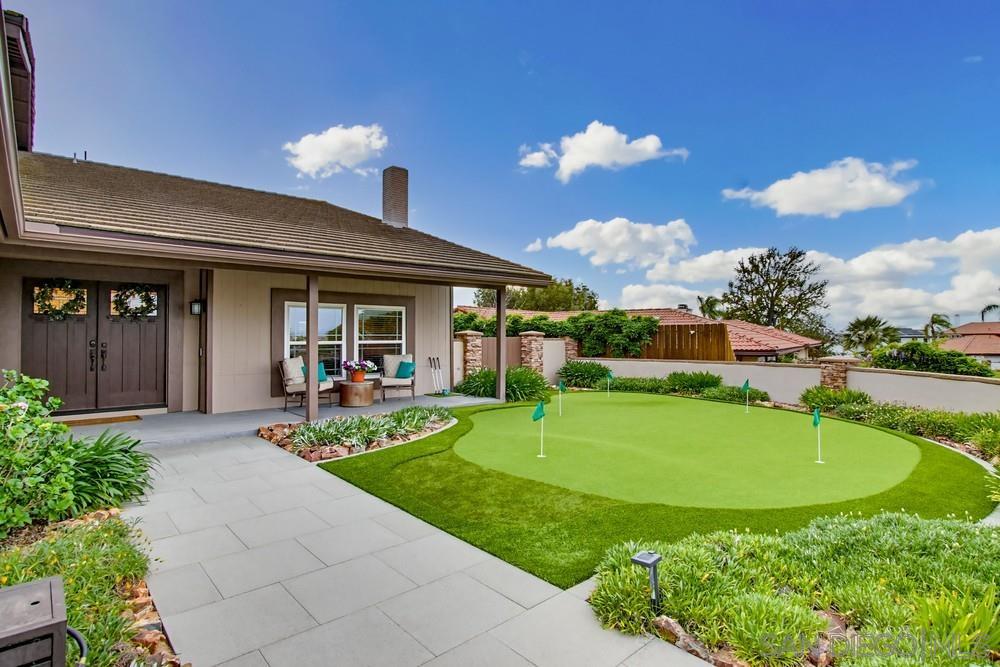 Detail Gallery Image 7 of 37 For 1820  Hacienda Drive, El Cajon,  CA 92020 - 6 Beds | 3 Baths