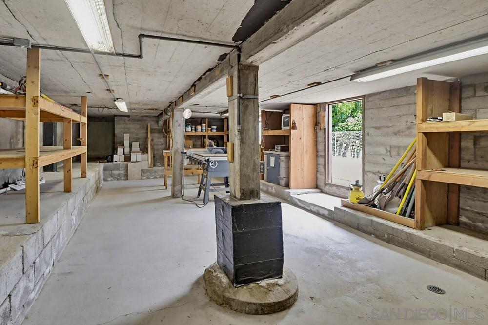 Detail Gallery Image 31 of 32 For 1787  Galway Place, El Cajon,  CA 92020 - 3 Beds | 3 Baths