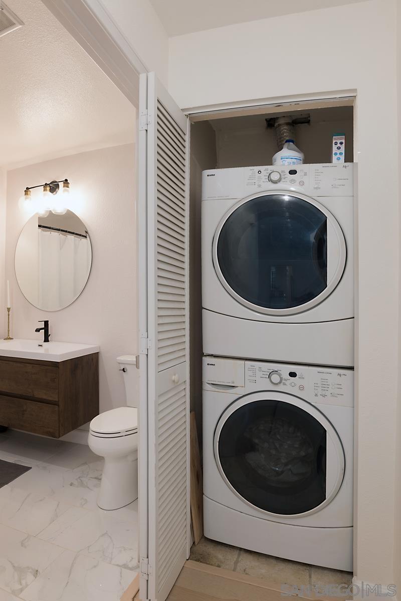 Detail Gallery Image 13 of 27 For 12588  Carmel Creek Rd  33, San Diego,  CA 92130 - 1 Beds | 1 Baths