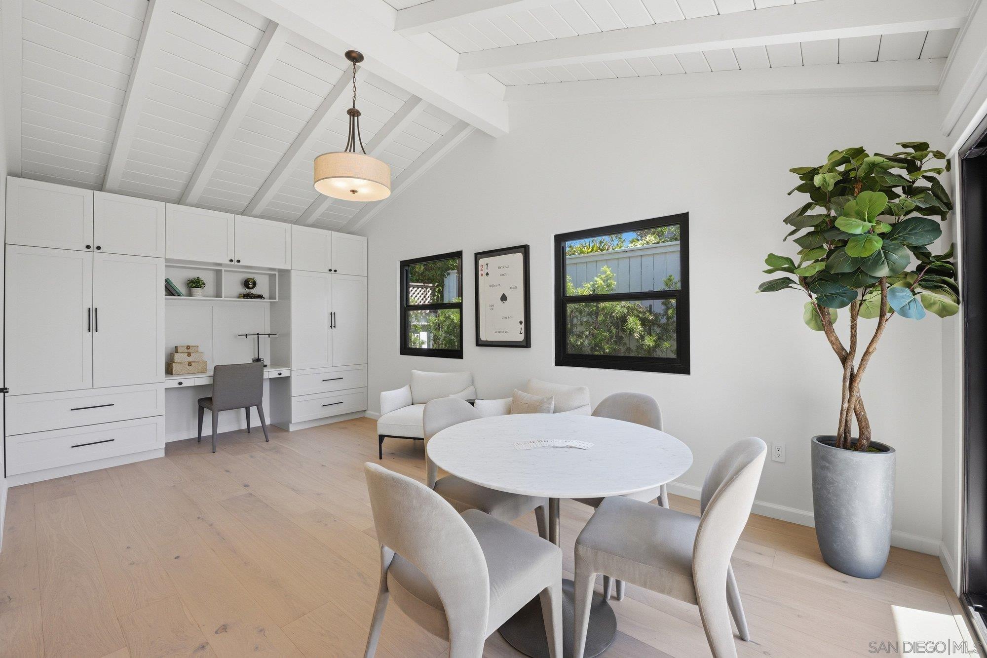 Detail Gallery Image 18 of 45 For 701  Balboa Ave, Coronado,  CA 92118 - 4 Beds | 4 Baths