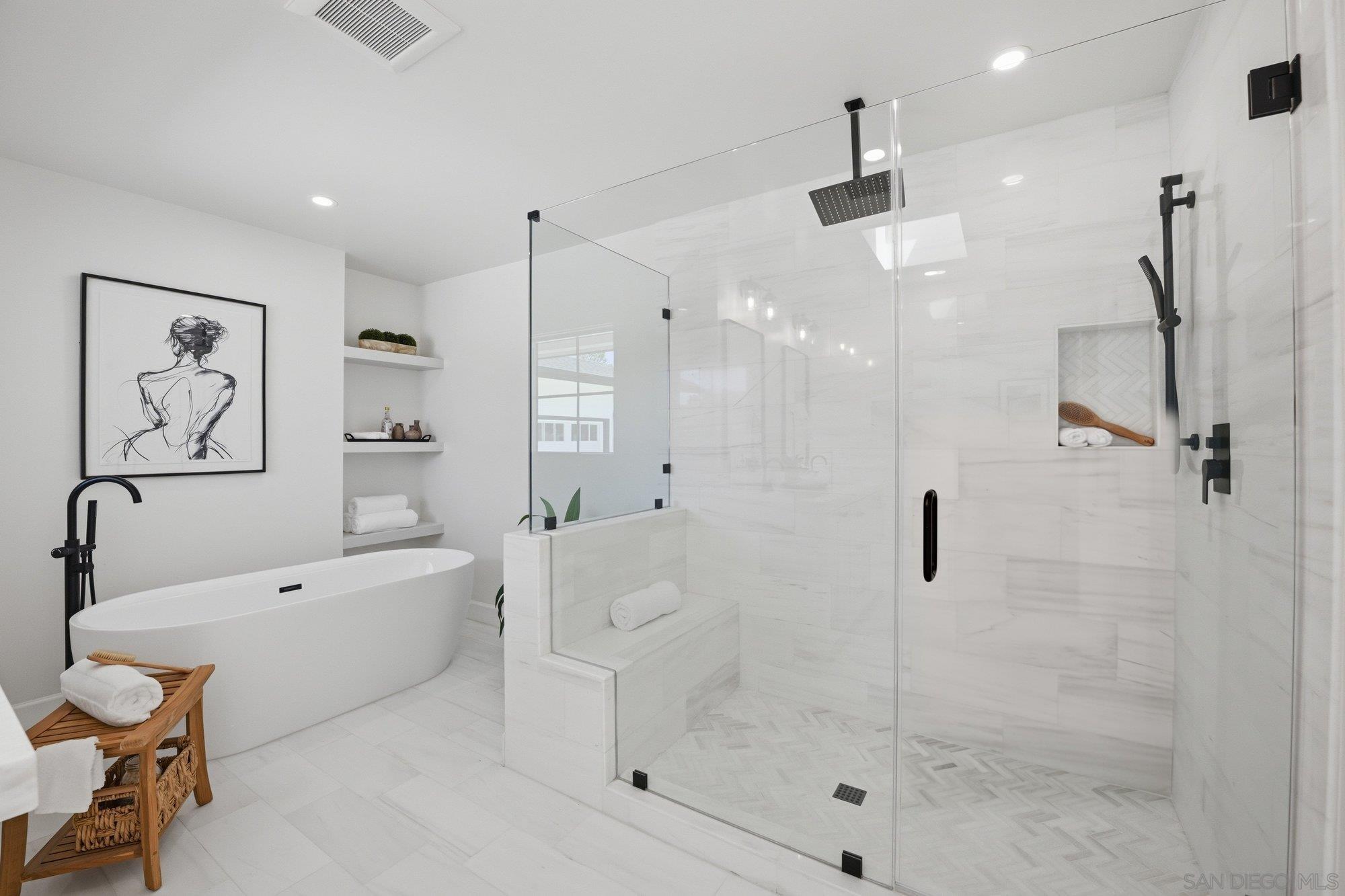 Detail Gallery Image 23 of 45 For 701  Balboa Ave, Coronado,  CA 92118 - 4 Beds | 4 Baths