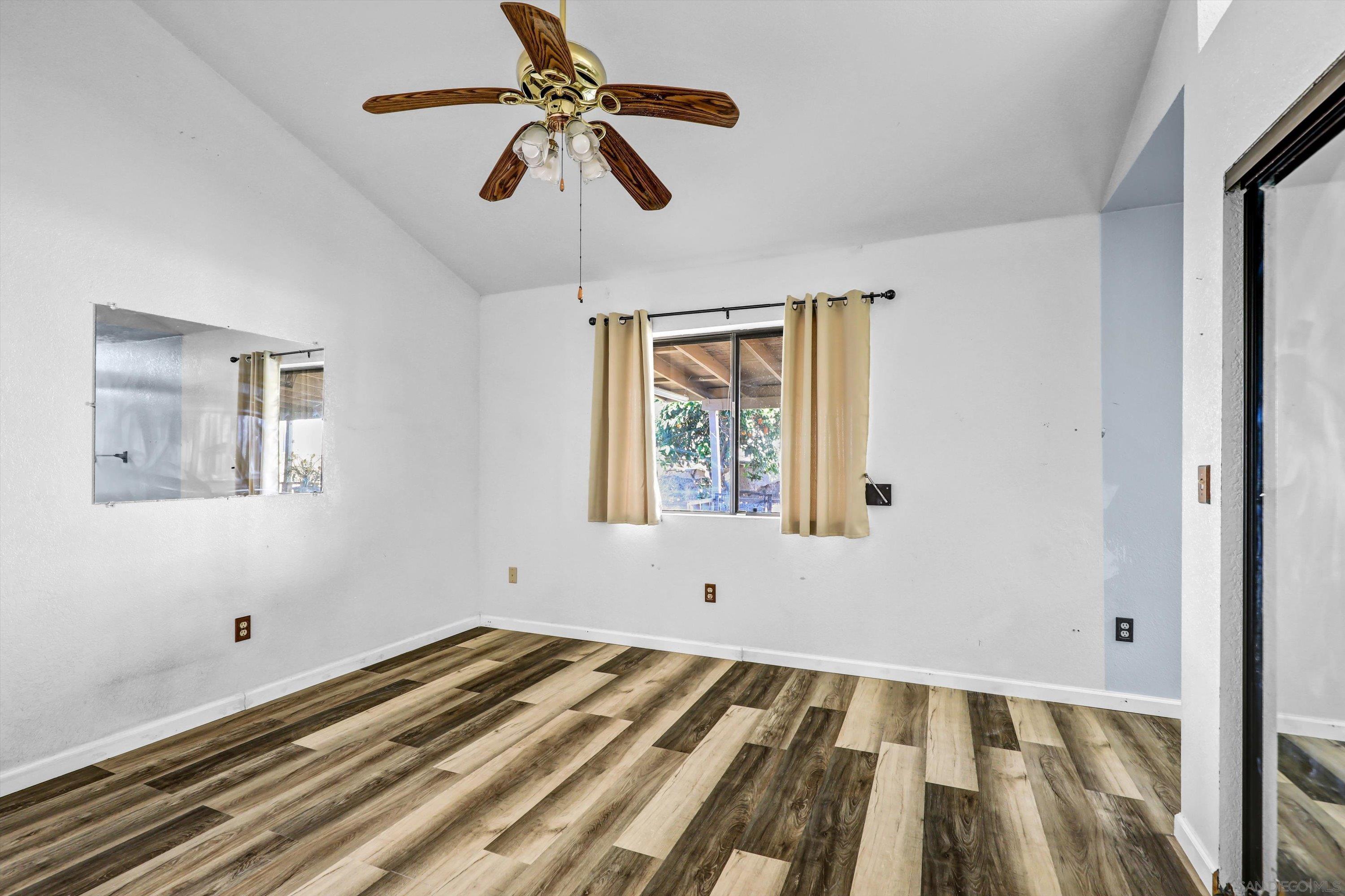 Detail Gallery Image 12 of 19 For 8529  Snow White, El Cajon,  CA 92021 - 3 Beds | 2 Baths