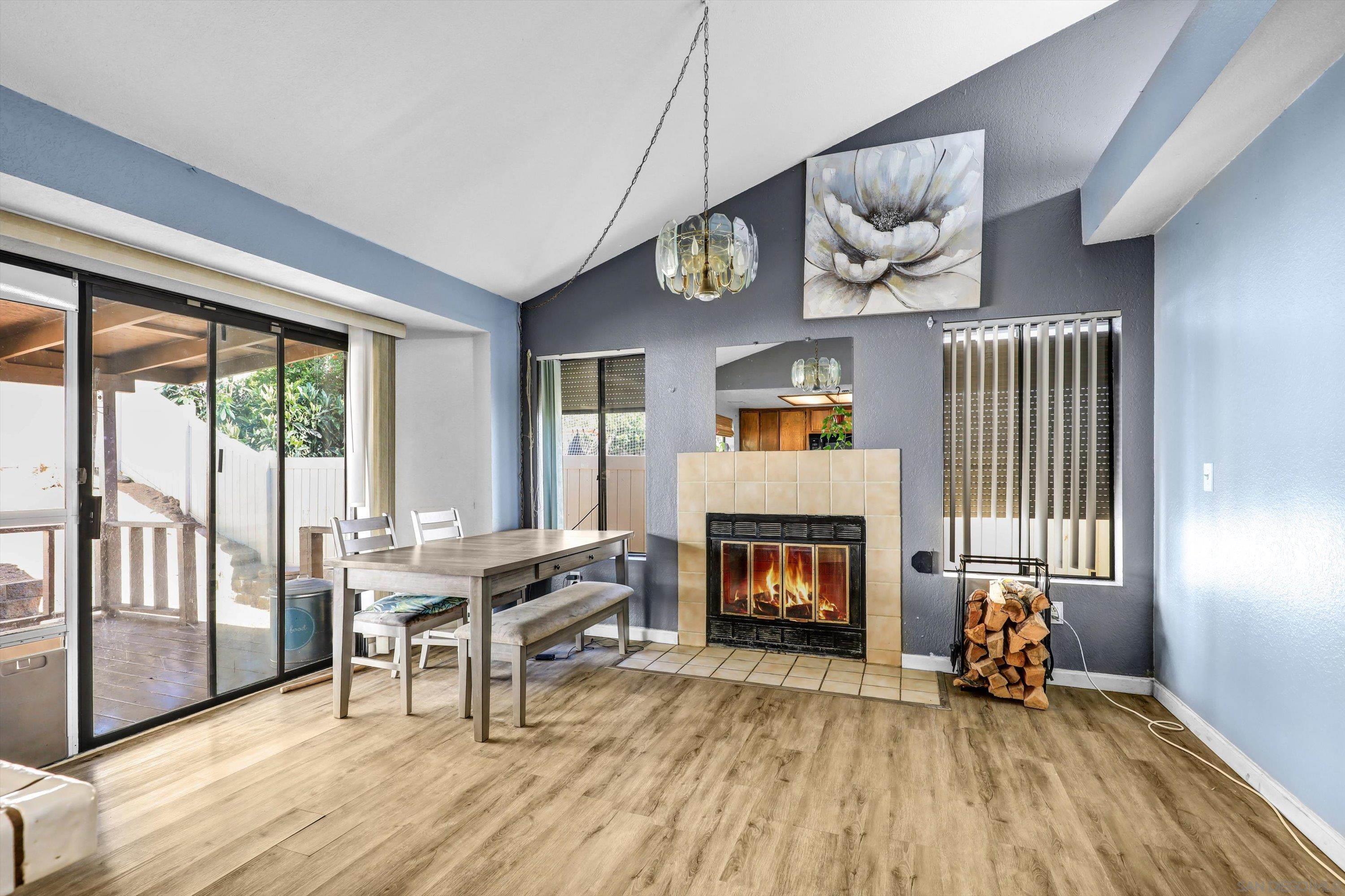 Detail Gallery Image 5 of 19 For 8529  Snow White, El Cajon,  CA 92021 - 3 Beds | 2 Baths