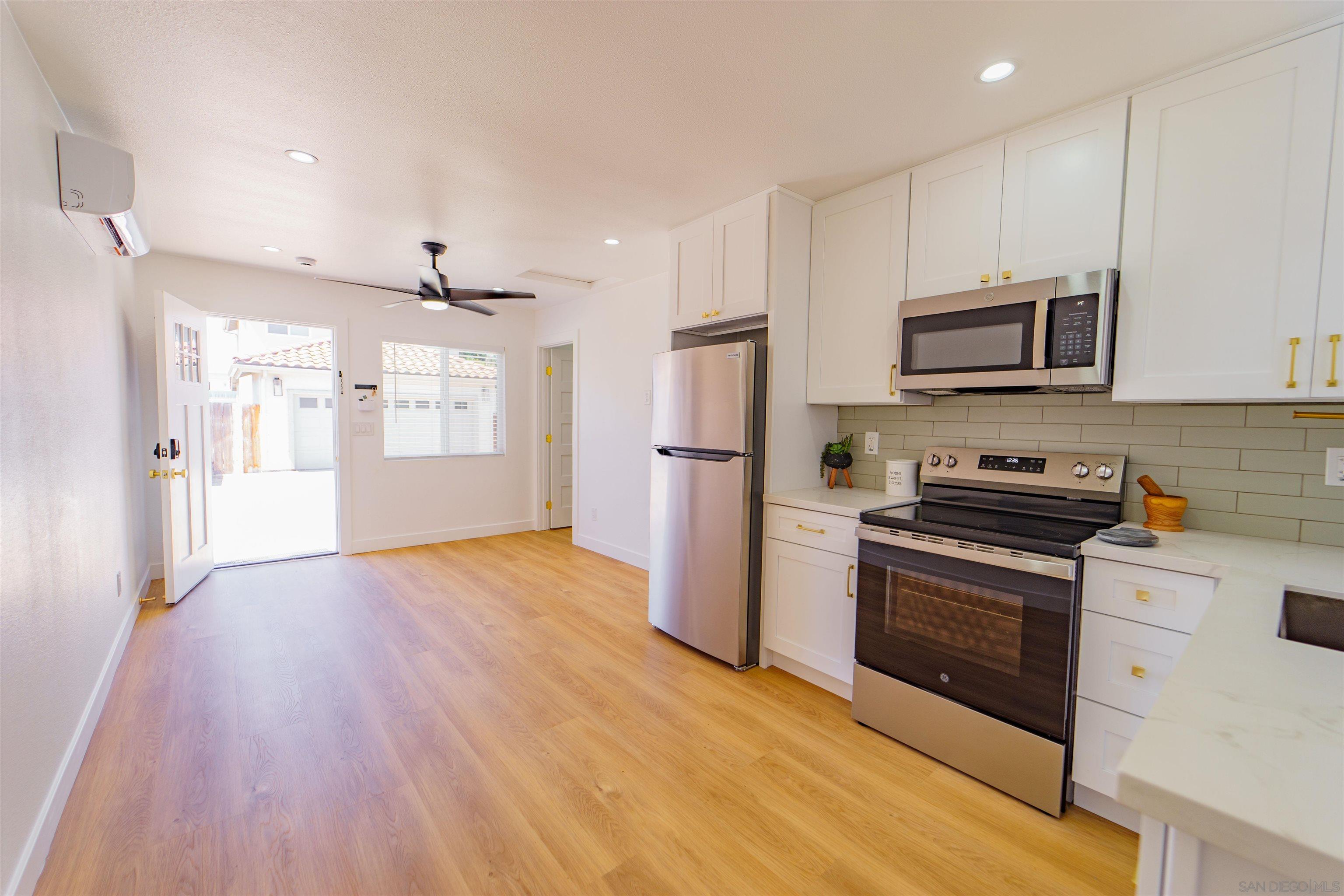 Detail Gallery Image 18 of 34 For 530-32  Delaware St, Imperial Beach,  CA 91932 - – Beds | – Baths