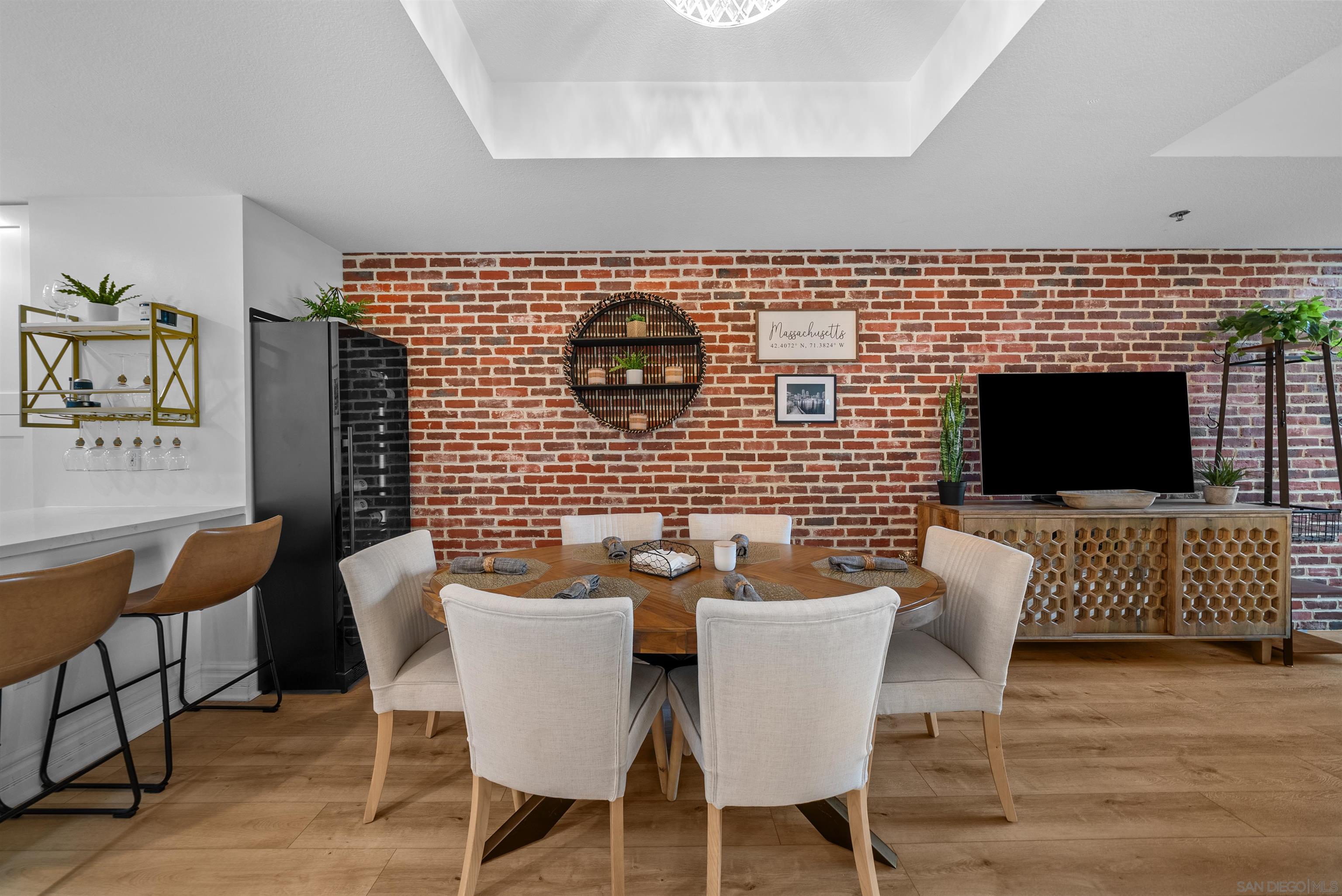 Detail Gallery Image 12 of 64 For 700 W Harbor Drive  Th5,  San Diego,  CA 92101 - 3 Beds | 3/1 Baths