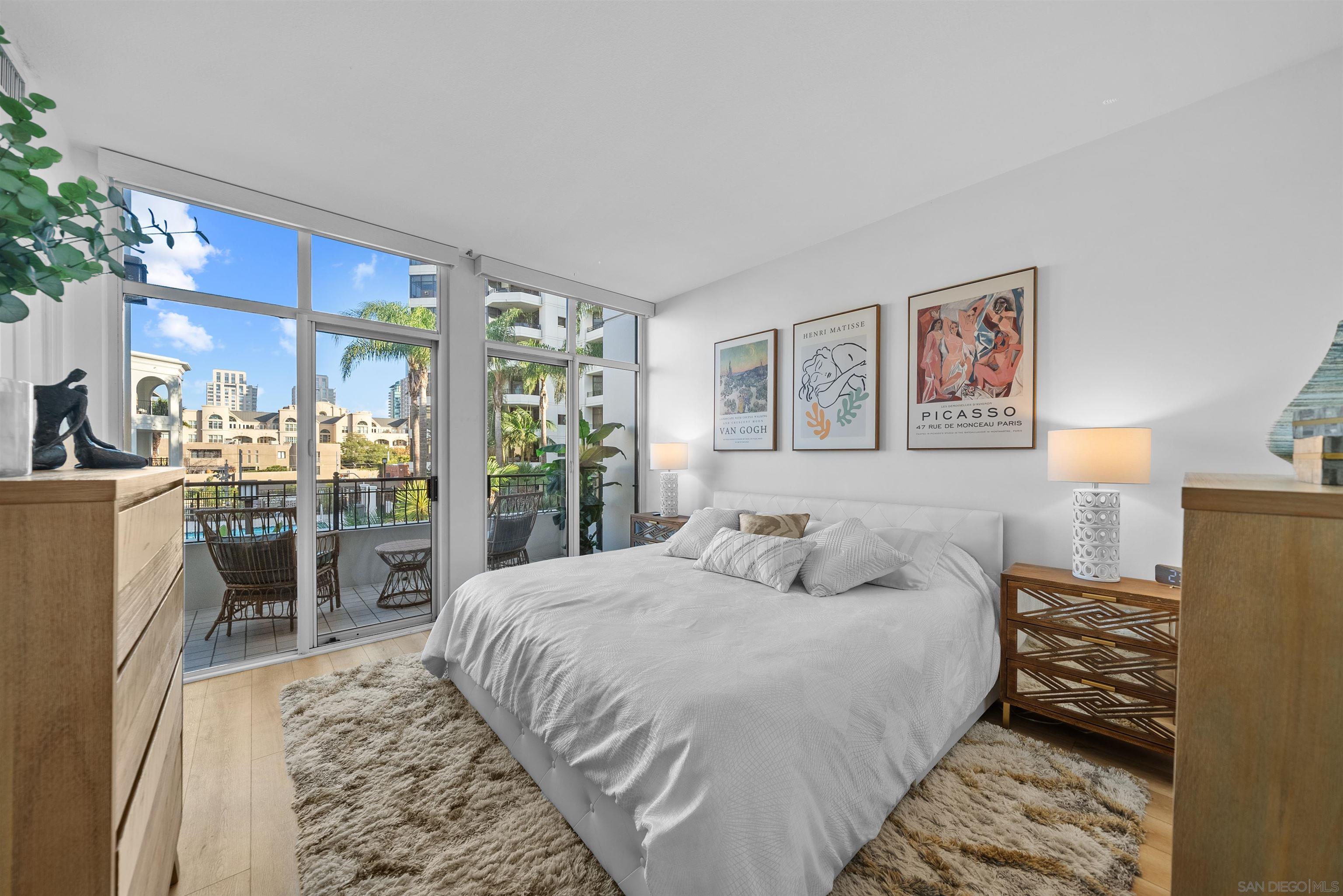 Detail Gallery Image 23 of 64 For 700 W Harbor Drive  Th5,  San Diego,  CA 92101 - 3 Beds | 3/1 Baths