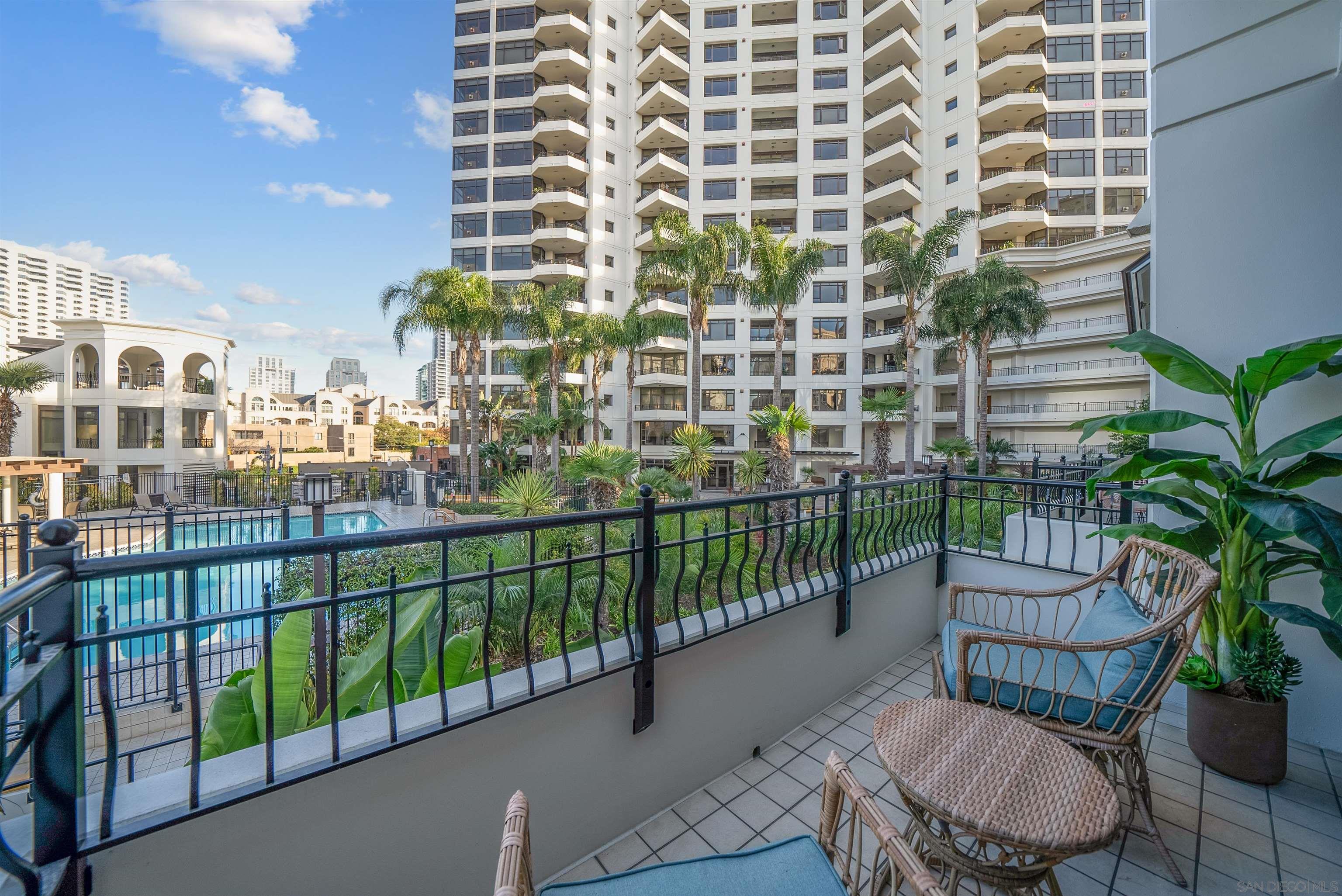 Detail Gallery Image 25 of 64 For 700 W Harbor Drive  Th5,  San Diego,  CA 92101 - 3 Beds | 3/1 Baths