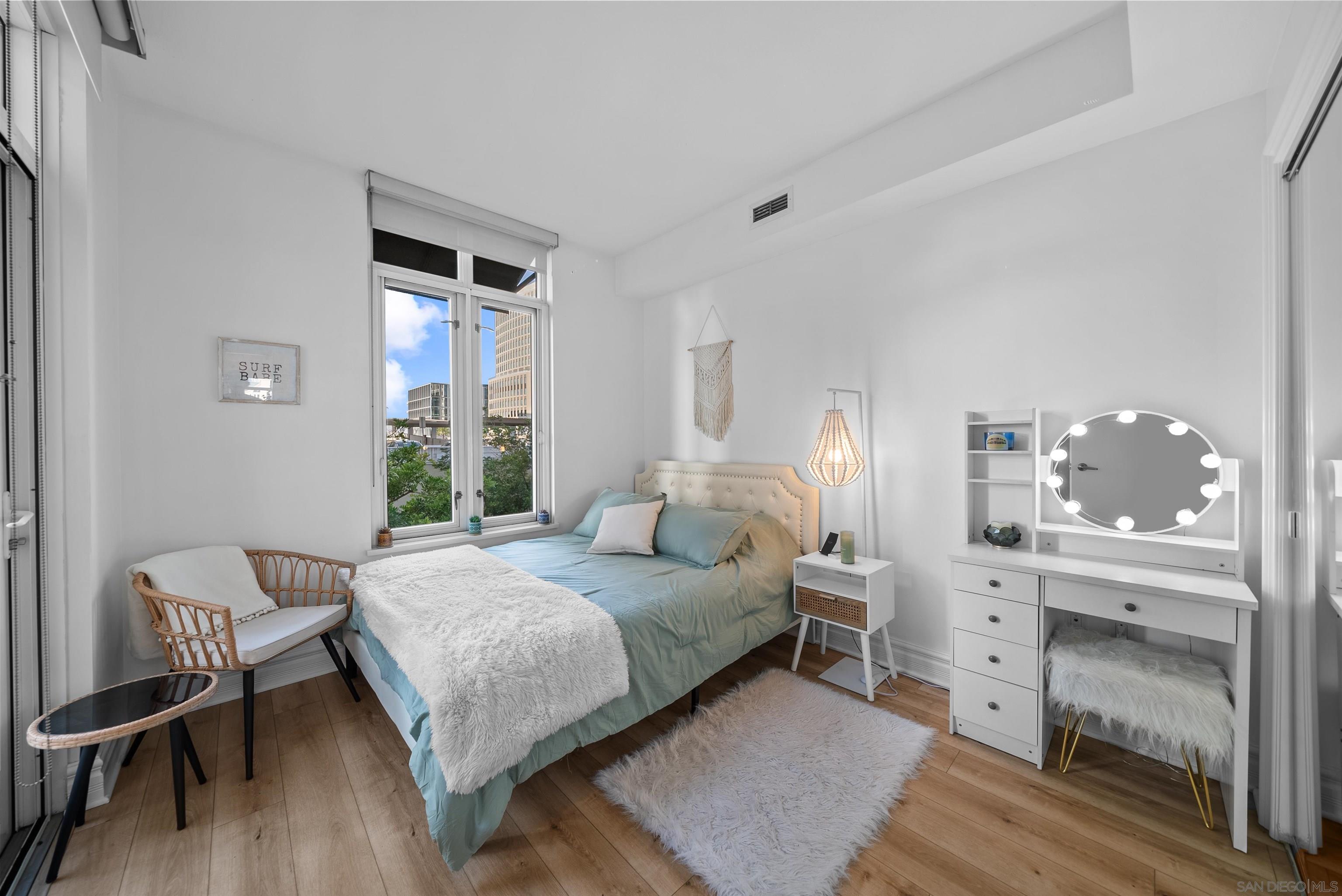 Detail Gallery Image 32 of 64 For 700 W Harbor Drive  Th5,  San Diego,  CA 92101 - 3 Beds | 3/1 Baths