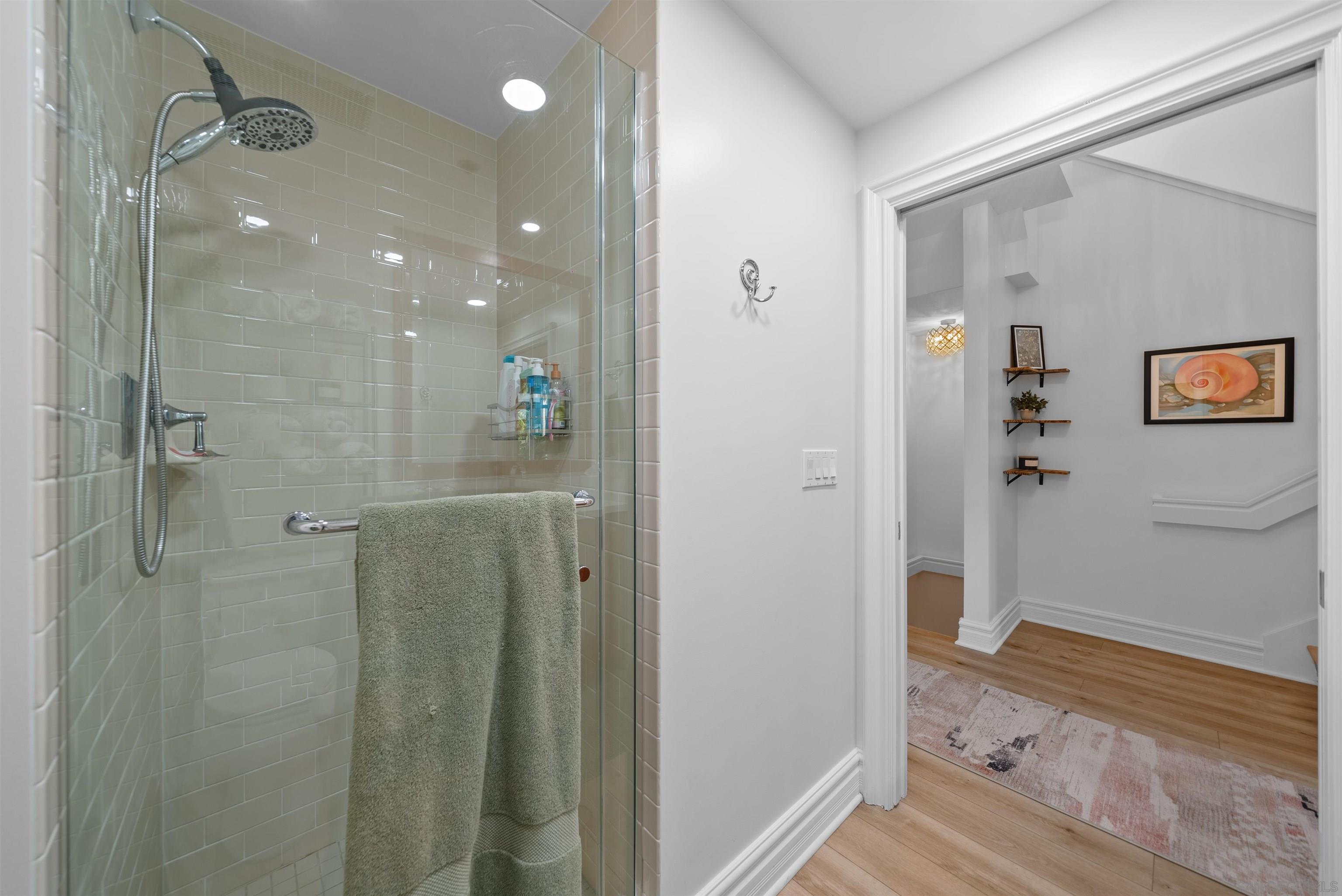 Detail Gallery Image 36 of 64 For 700 W Harbor Drive  Th5,  San Diego,  CA 92101 - 3 Beds | 3/1 Baths