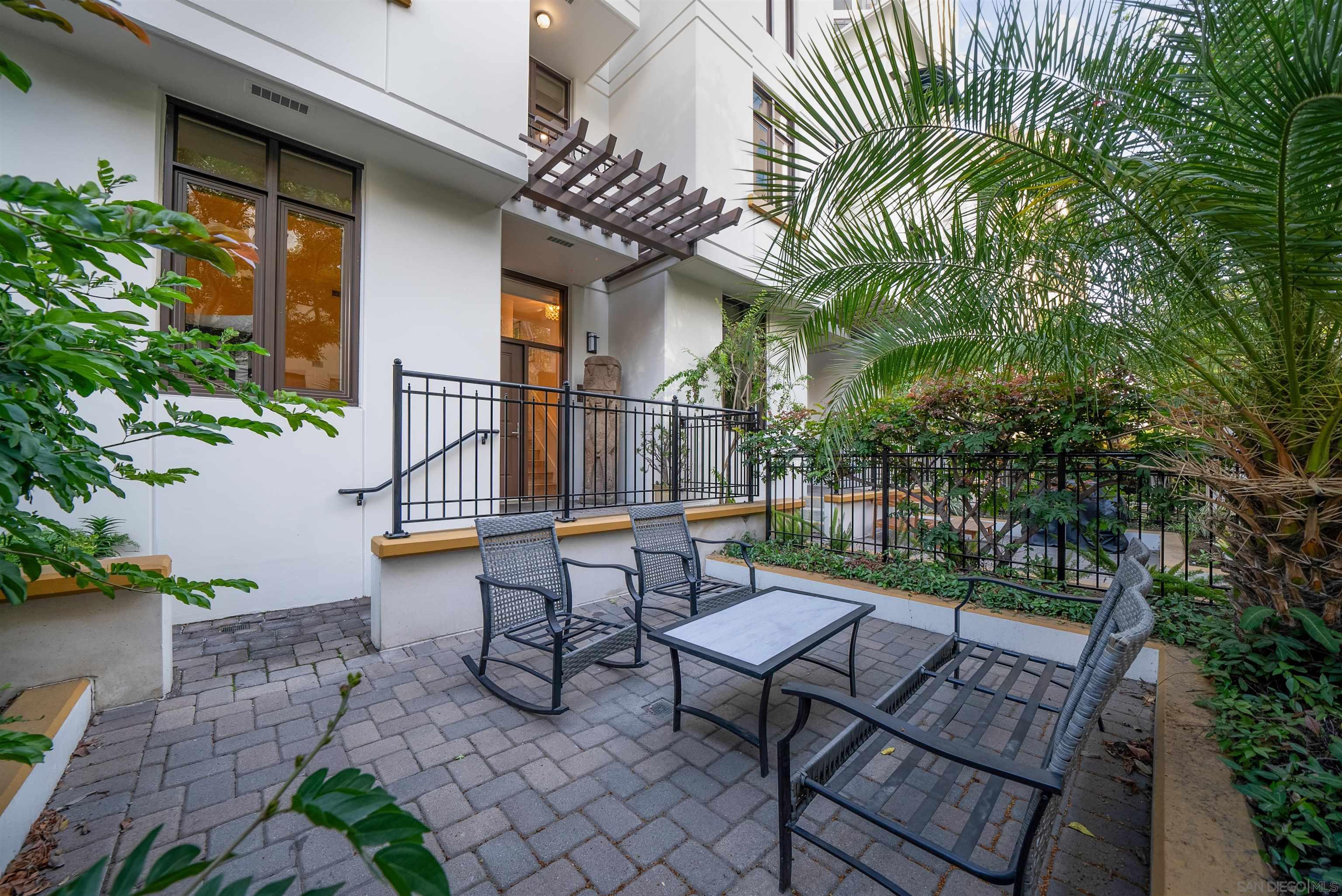 Detail Gallery Image 52 of 64 For 700 W Harbor Drive  Th5,  San Diego,  CA 92101 - 3 Beds | 3/1 Baths