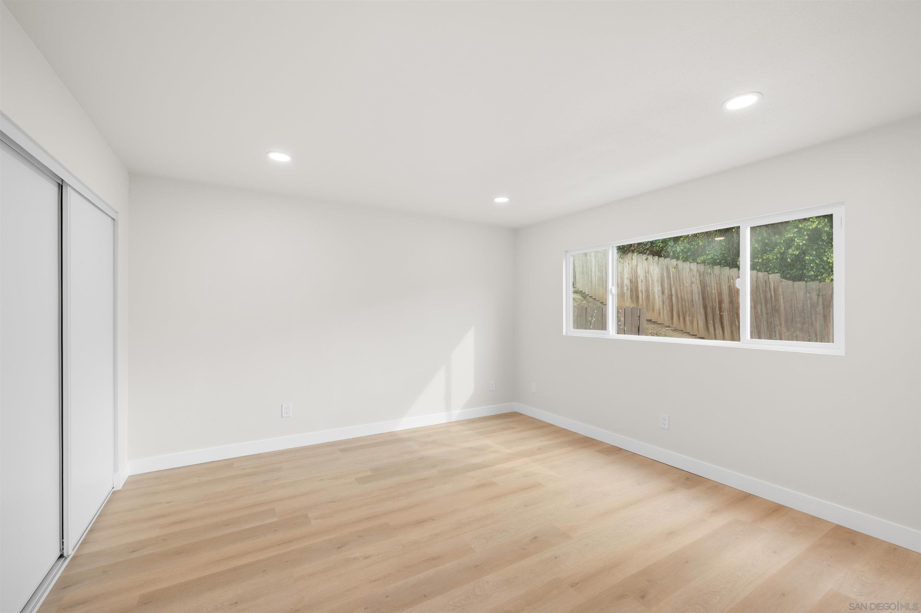 Detail Gallery Image 19 of 38 For 75  Third Avenue  #20,  Chula Vista,  CA 91910 - 3 Beds | 2 Baths