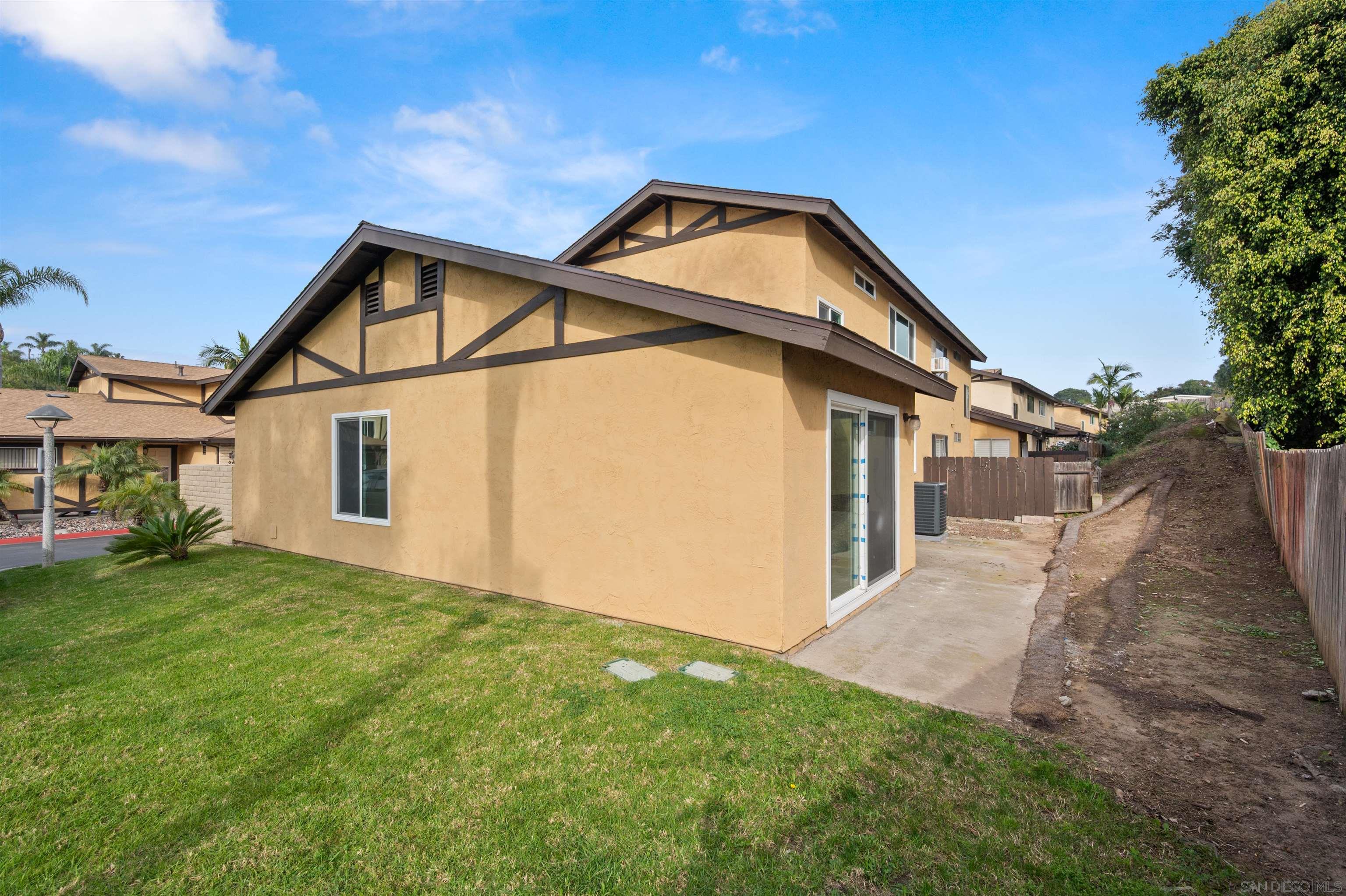 Detail Gallery Image 33 of 38 For 75  Third Avenue  #20,  Chula Vista,  CA 91910 - 3 Beds | 2 Baths