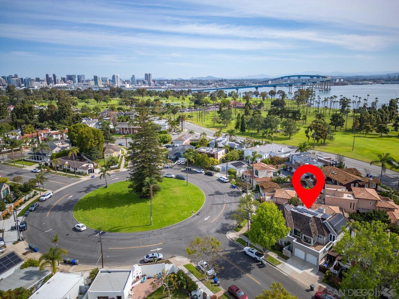 Detail Gallery Image 3 of 56 For 945  Bay Circle, Coronado,  CA 92118 - 5 Beds | 4/1 Baths