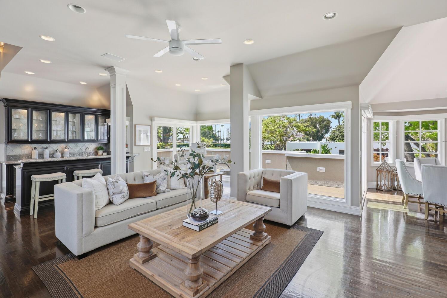 Detail Gallery Image 20 of 56 For 945  Bay Circle, Coronado,  CA 92118 - 5 Beds | 4/1 Baths