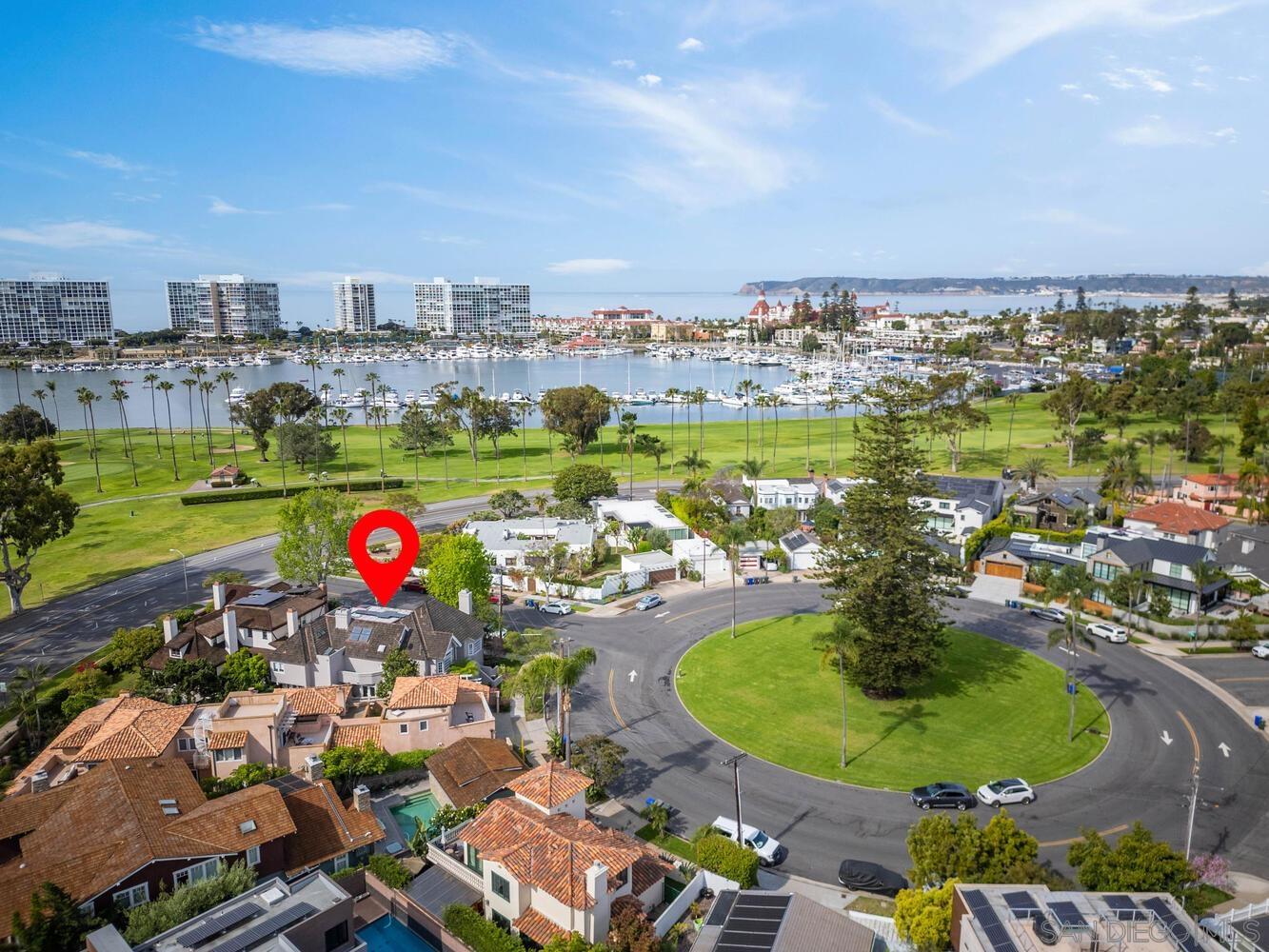 Detail Gallery Image 4 of 56 For 945  Bay Circle, Coronado,  CA 92118 - 5 Beds | 4/1 Baths