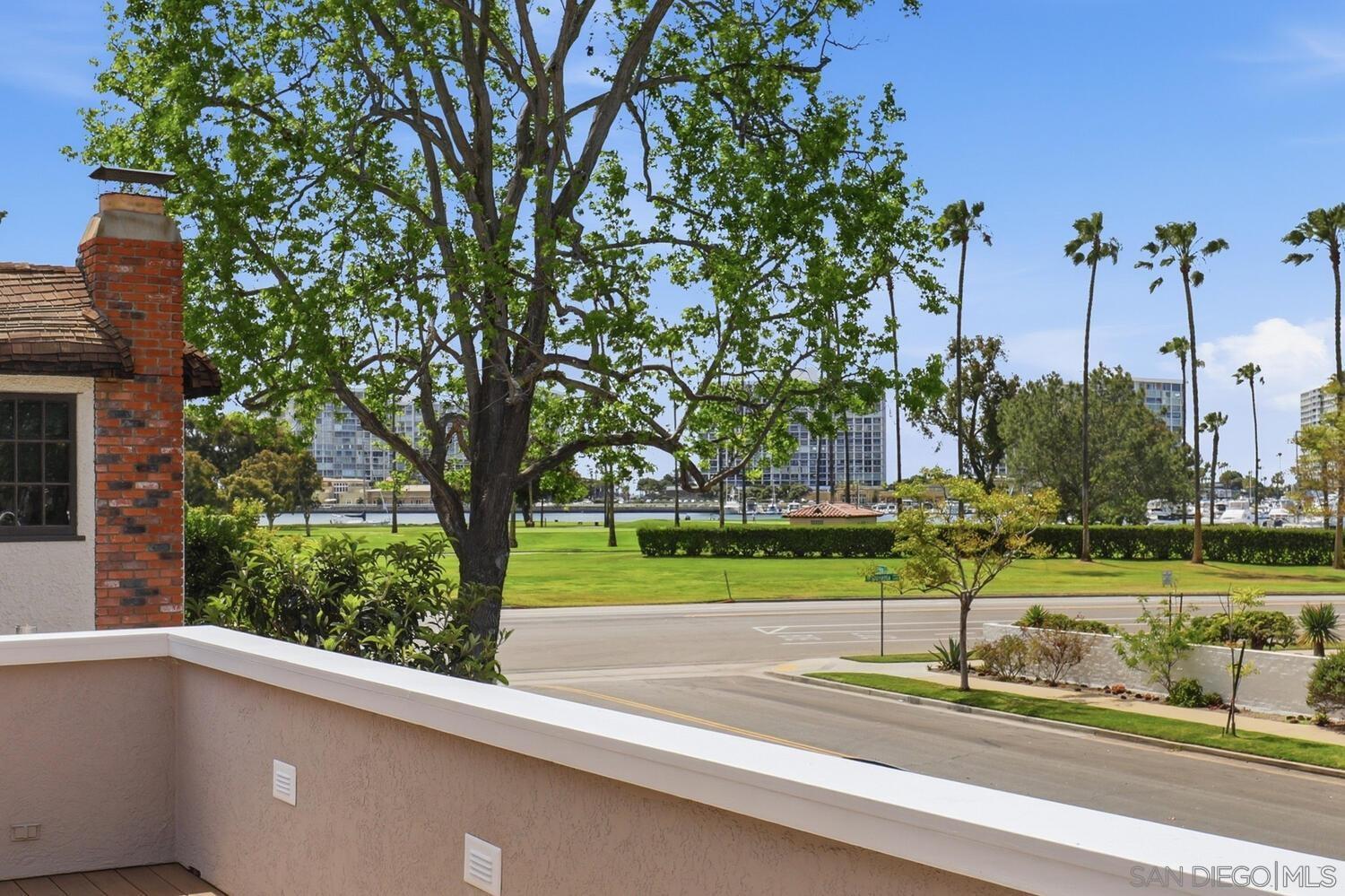 Detail Gallery Image 32 of 56 For 945  Bay Circle, Coronado,  CA 92118 - 5 Beds | 4/1 Baths