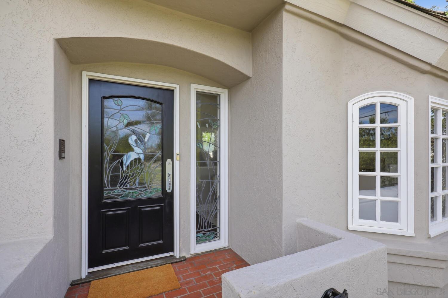 Detail Gallery Image 5 of 56 For 945  Bay Circle, Coronado,  CA 92118 - 5 Beds | 4/1 Baths