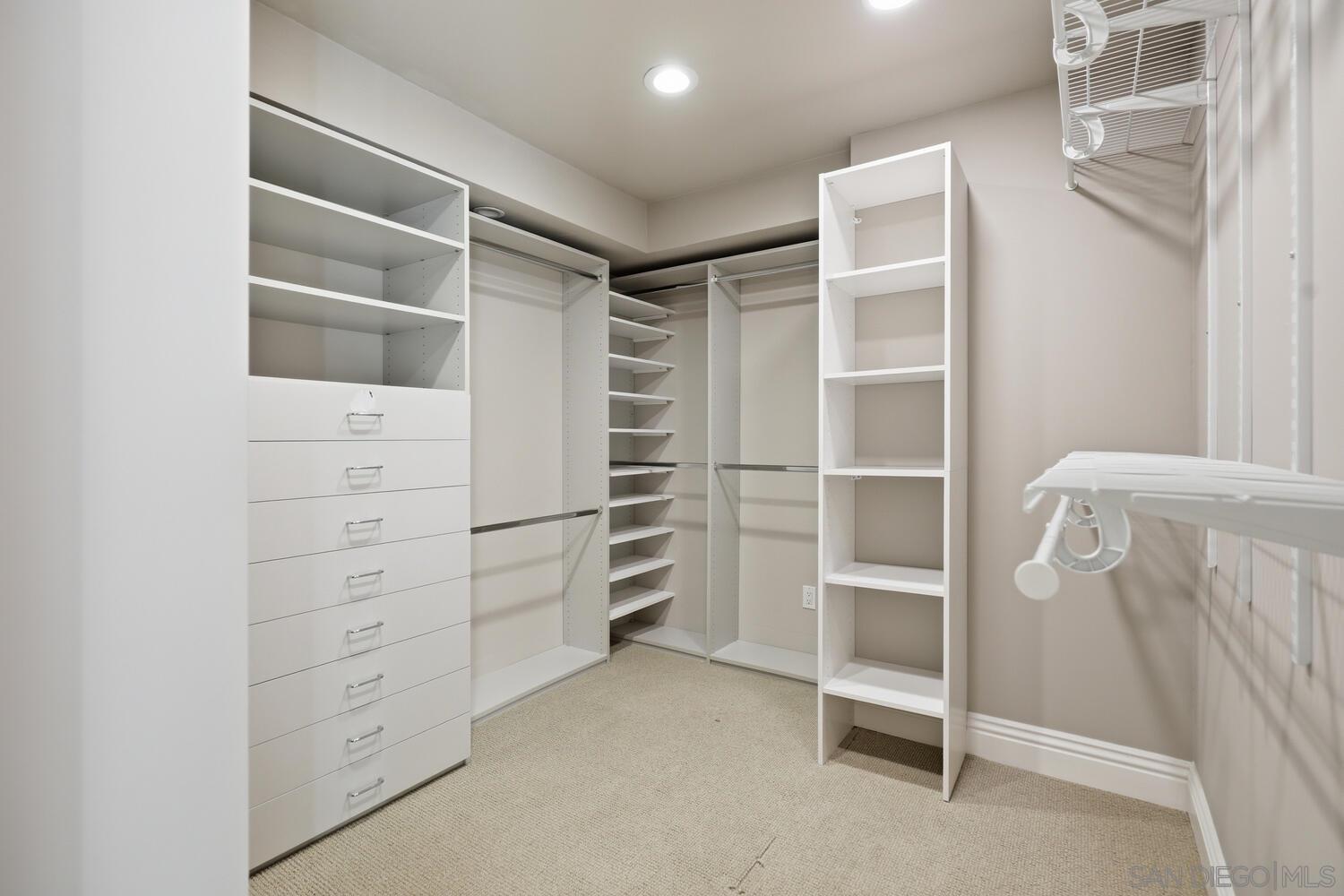 Detail Gallery Image 39 of 56 For 945  Bay Circle, Coronado,  CA 92118 - 5 Beds | 4/1 Baths