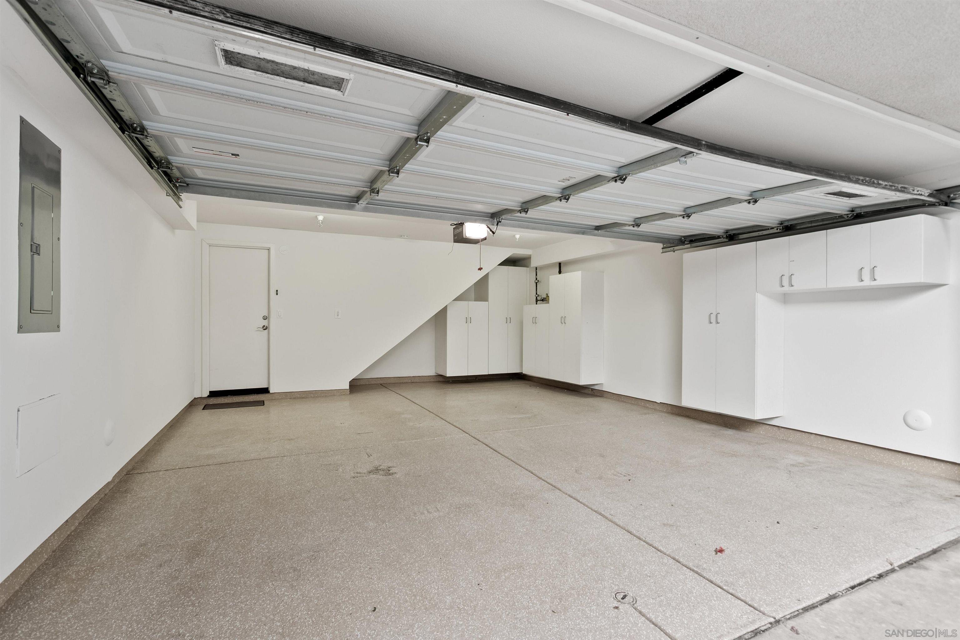 Detail Gallery Image 26 of 34 For 1056  Pearl Street  #14,  La Jolla,  CA 92037 - 2 Beds | 2/1 Baths