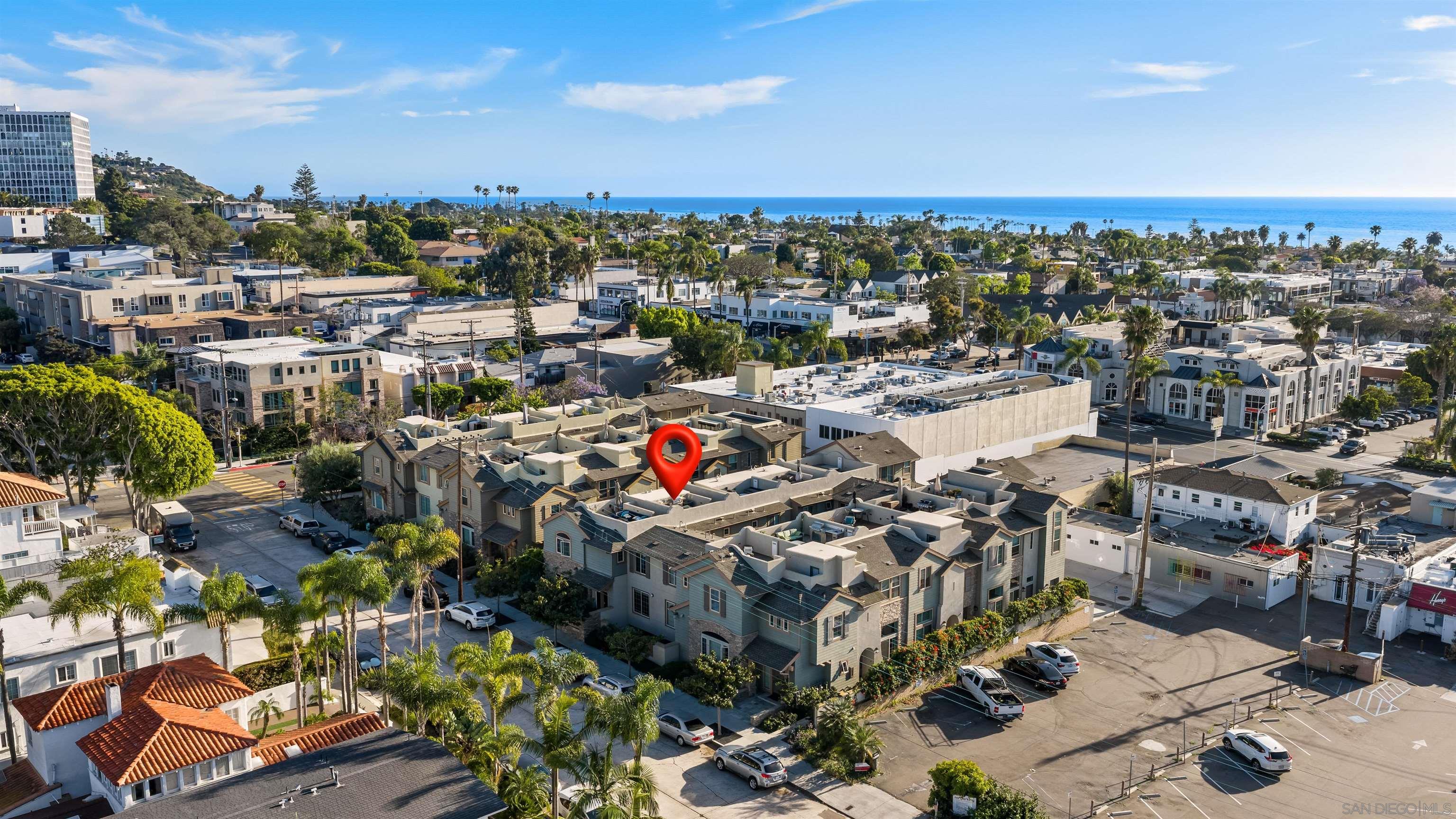 Detail Gallery Image 32 of 34 For 1056  Pearl Street  #14,  La Jolla,  CA 92037 - 2 Beds | 2/1 Baths