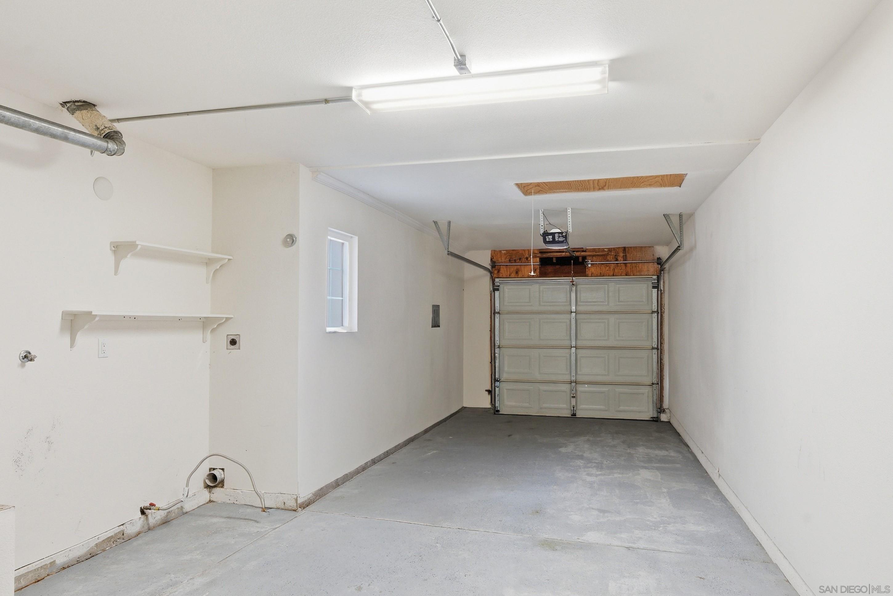 Detail Gallery Image 28 of 36 For 2685  Regent, Carlsbad,  CA 92010 - 2 Beds | 2/1 Baths