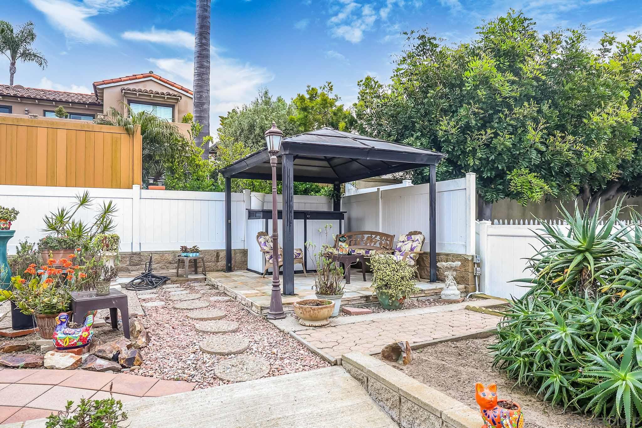 Detail Gallery Image 37 of 44 For 13933  Recuerdo Dr, Del Mar,  CA 92014 - 4 Beds | 2/1 Baths