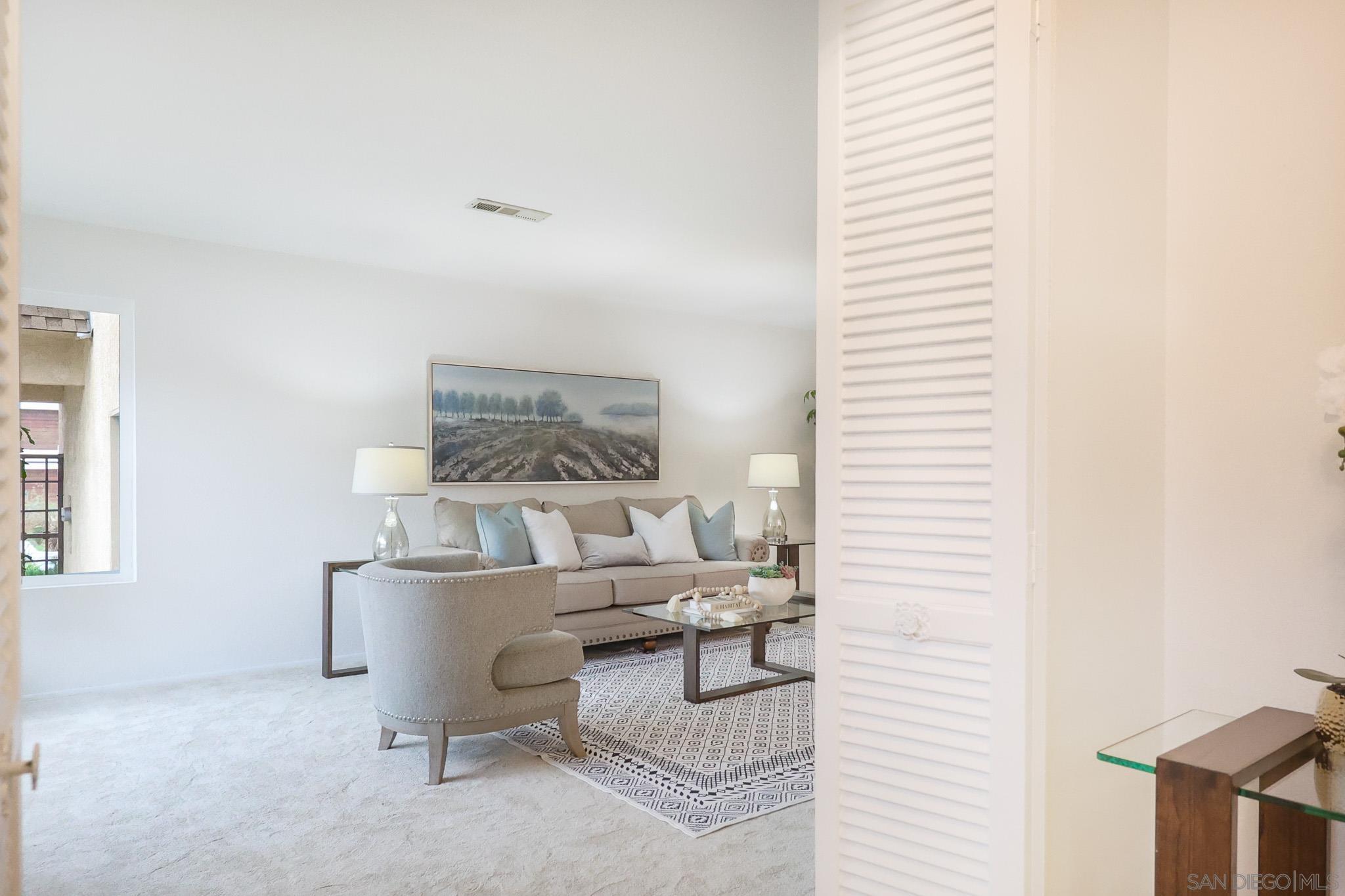 Detail Gallery Image 6 of 44 For 13933  Recuerdo Dr, Del Mar,  CA 92014 - 4 Beds | 2/1 Baths