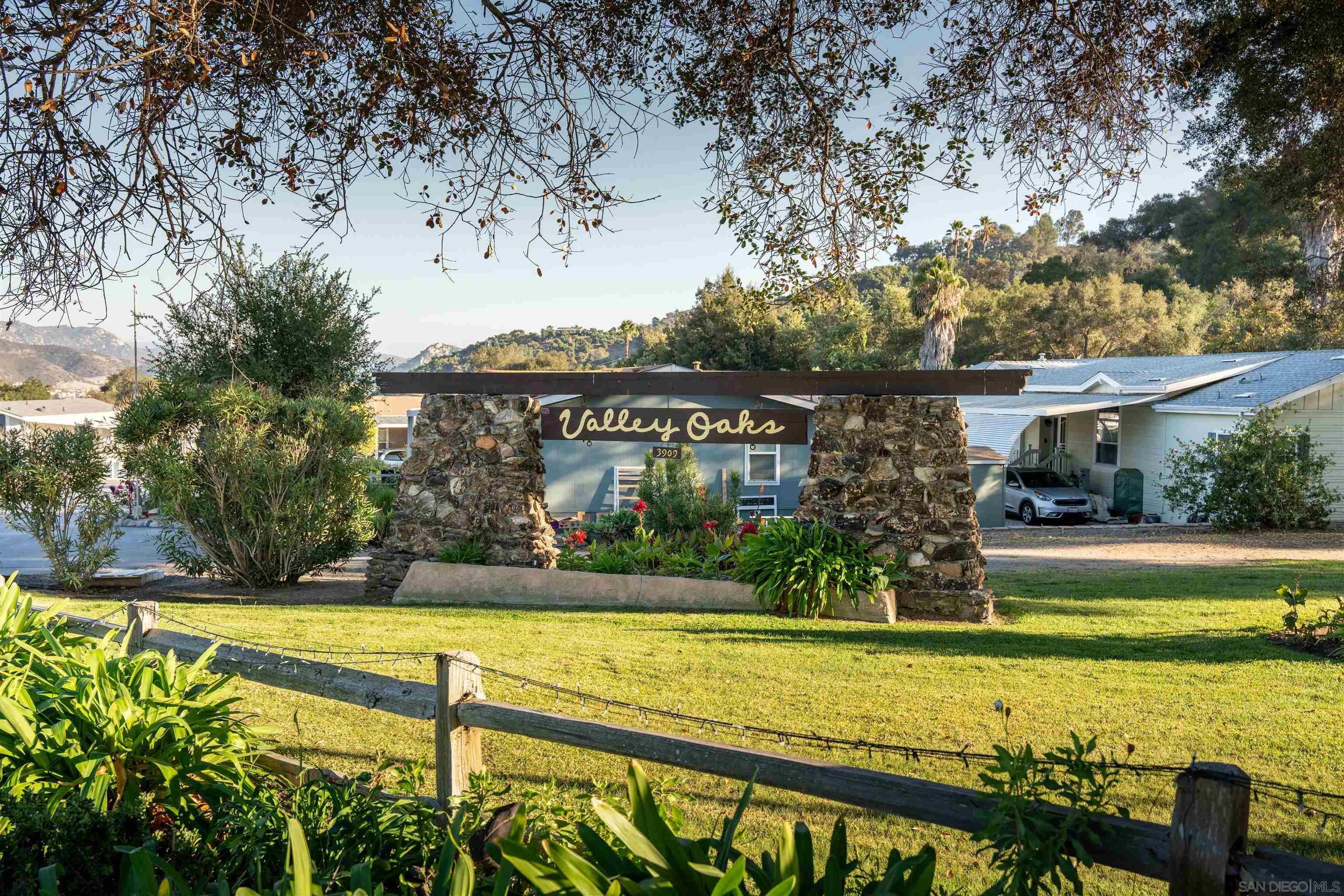 Detail Gallery Image 27 of 28 For 3909  Reche Rd  Spc 116,  Fallbrook,  CA 92028 - 3 Beds | 2 Baths