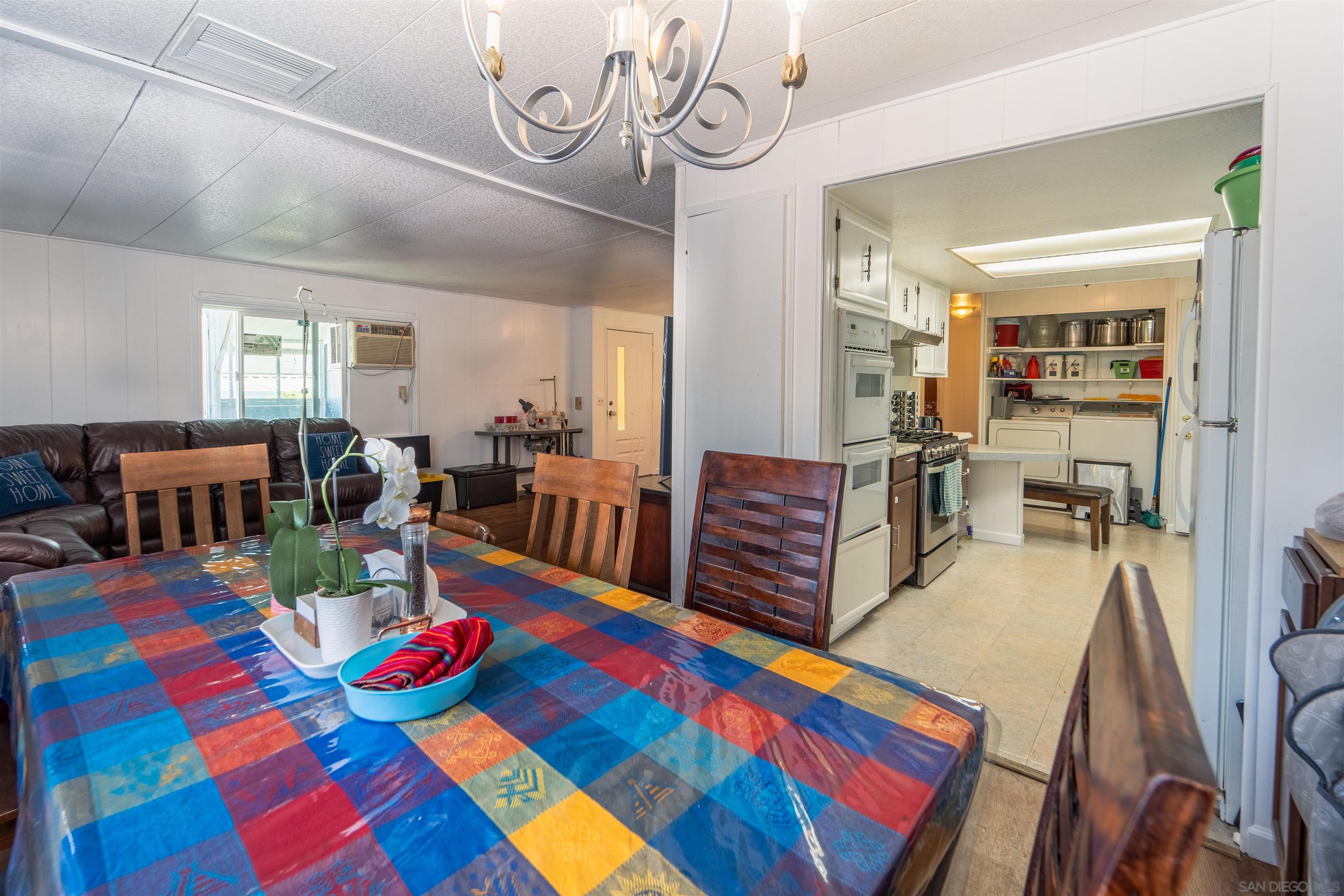 Detail Gallery Image 9 of 28 For 3909  Reche Rd  Spc 116,  Fallbrook,  CA 92028 - 3 Beds | 2 Baths