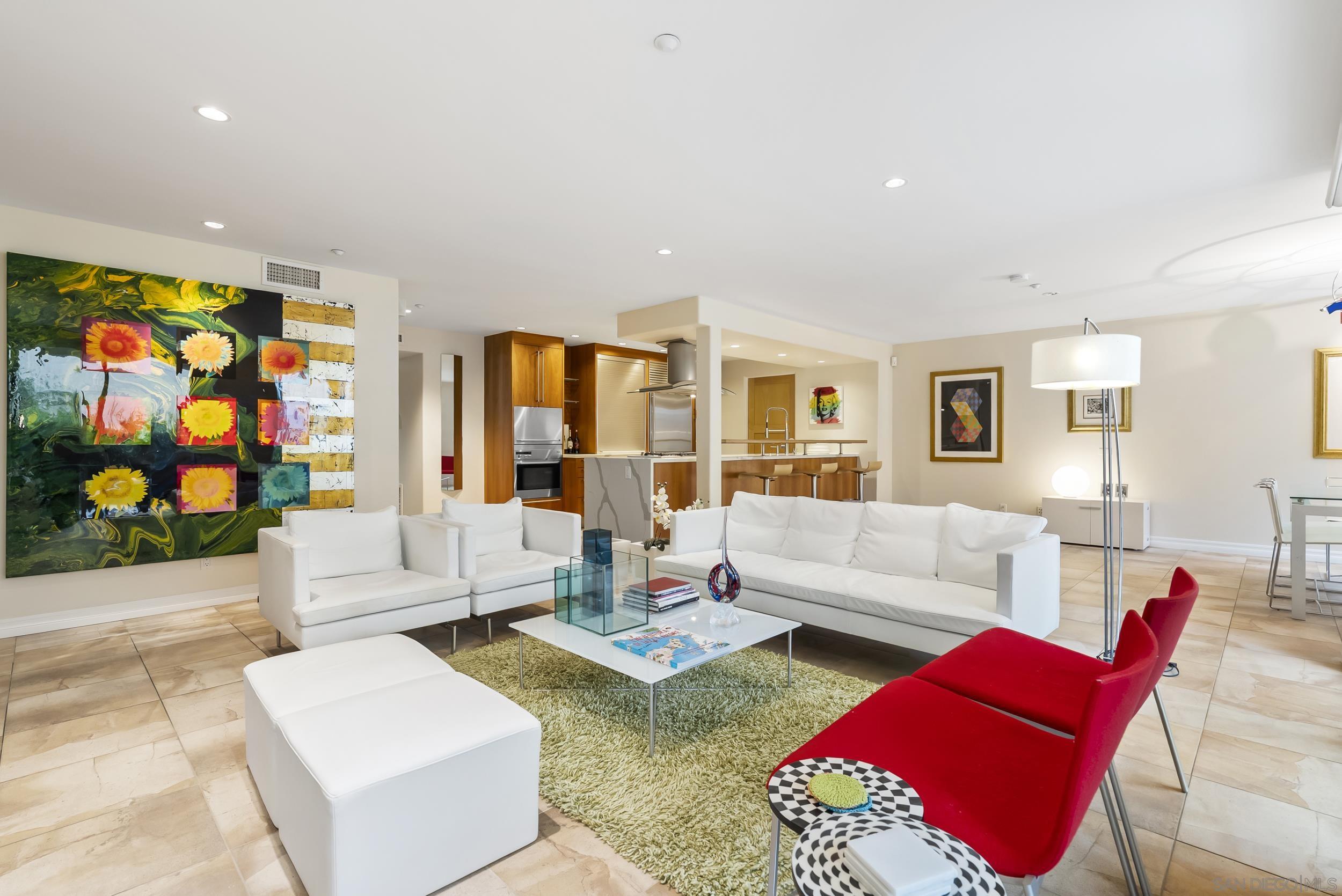 Detail Gallery Image 2 of 31 For 202  Coast Blvd  #4,  La Jolla,  CA 92037 - 3 Beds | 2/1 Baths