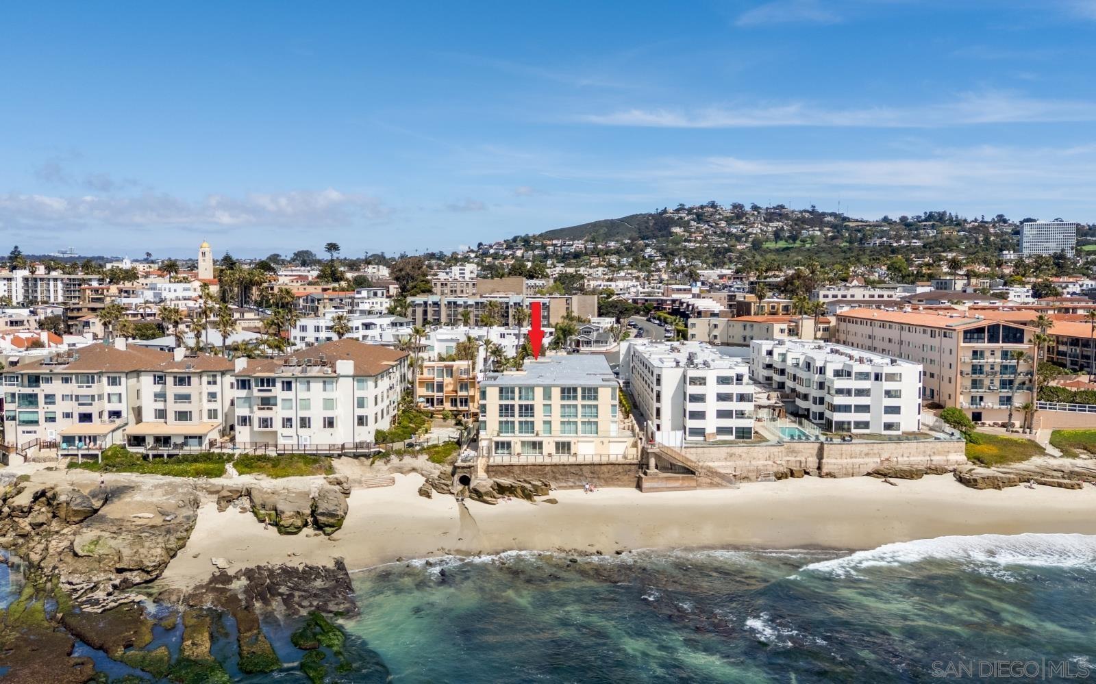 Detail Gallery Image 5 of 31 For 202  Coast Blvd  #4,  La Jolla,  CA 92037 - 3 Beds | 2/1 Baths