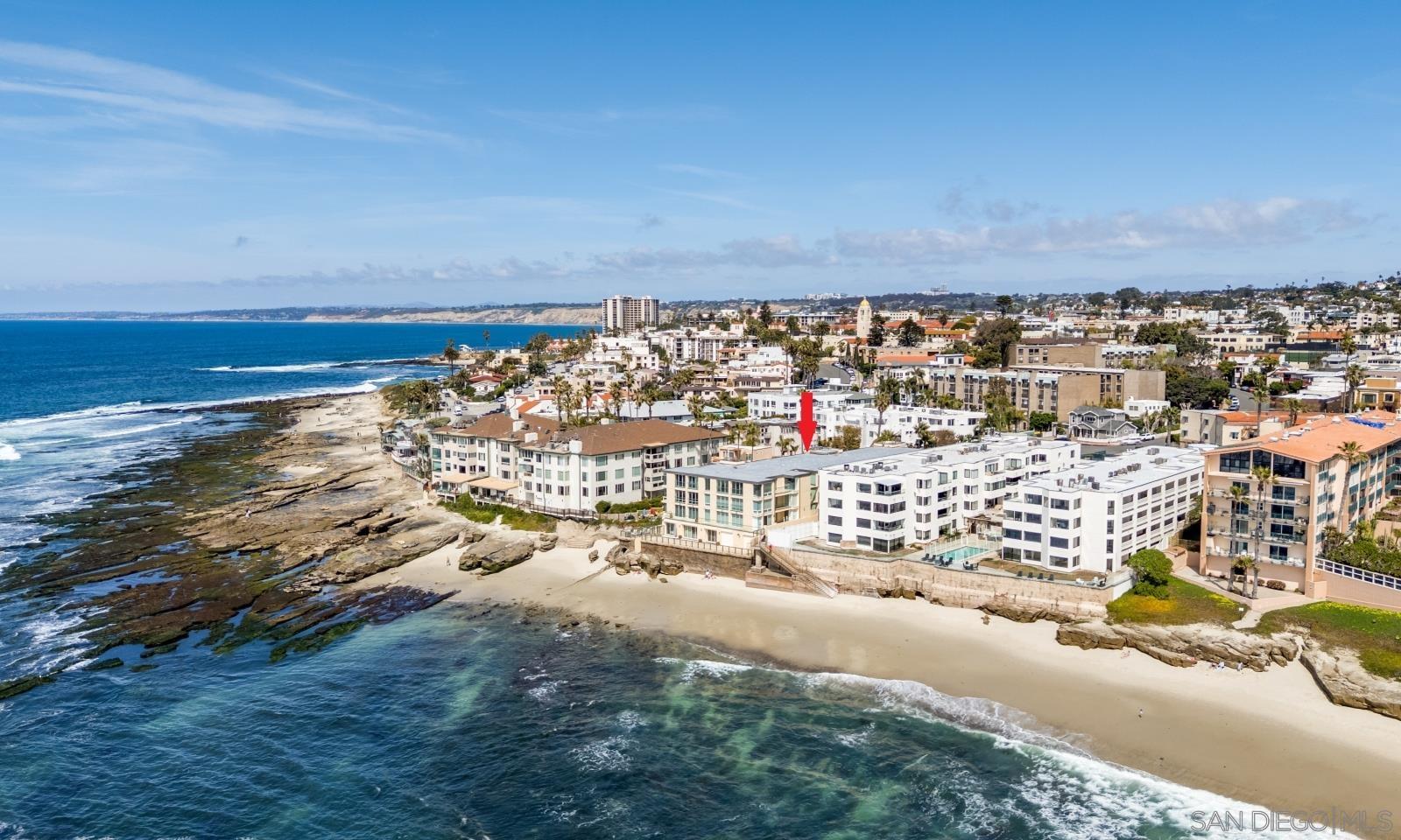 Detail Gallery Image 6 of 31 For 202  Coast Blvd  #4,  La Jolla,  CA 92037 - 3 Beds | 2/1 Baths