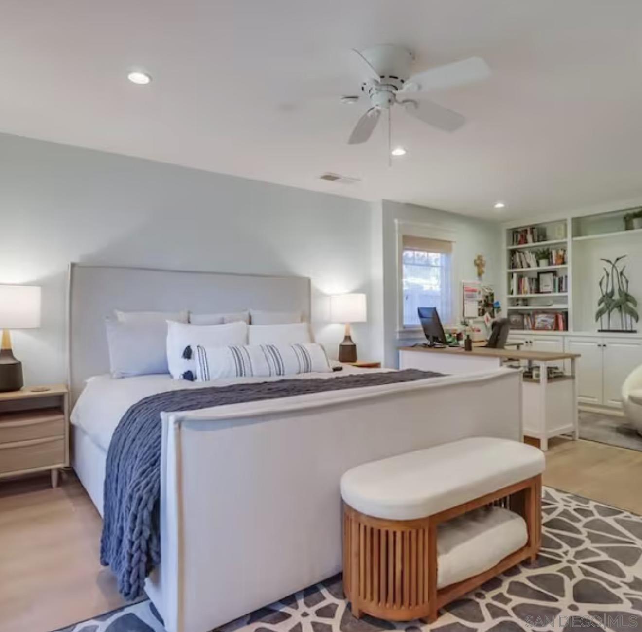 Detail Gallery Image 13 of 48 For 301  7th Street, Coronado,  CA 92118 - 4 Beds | 4 Baths